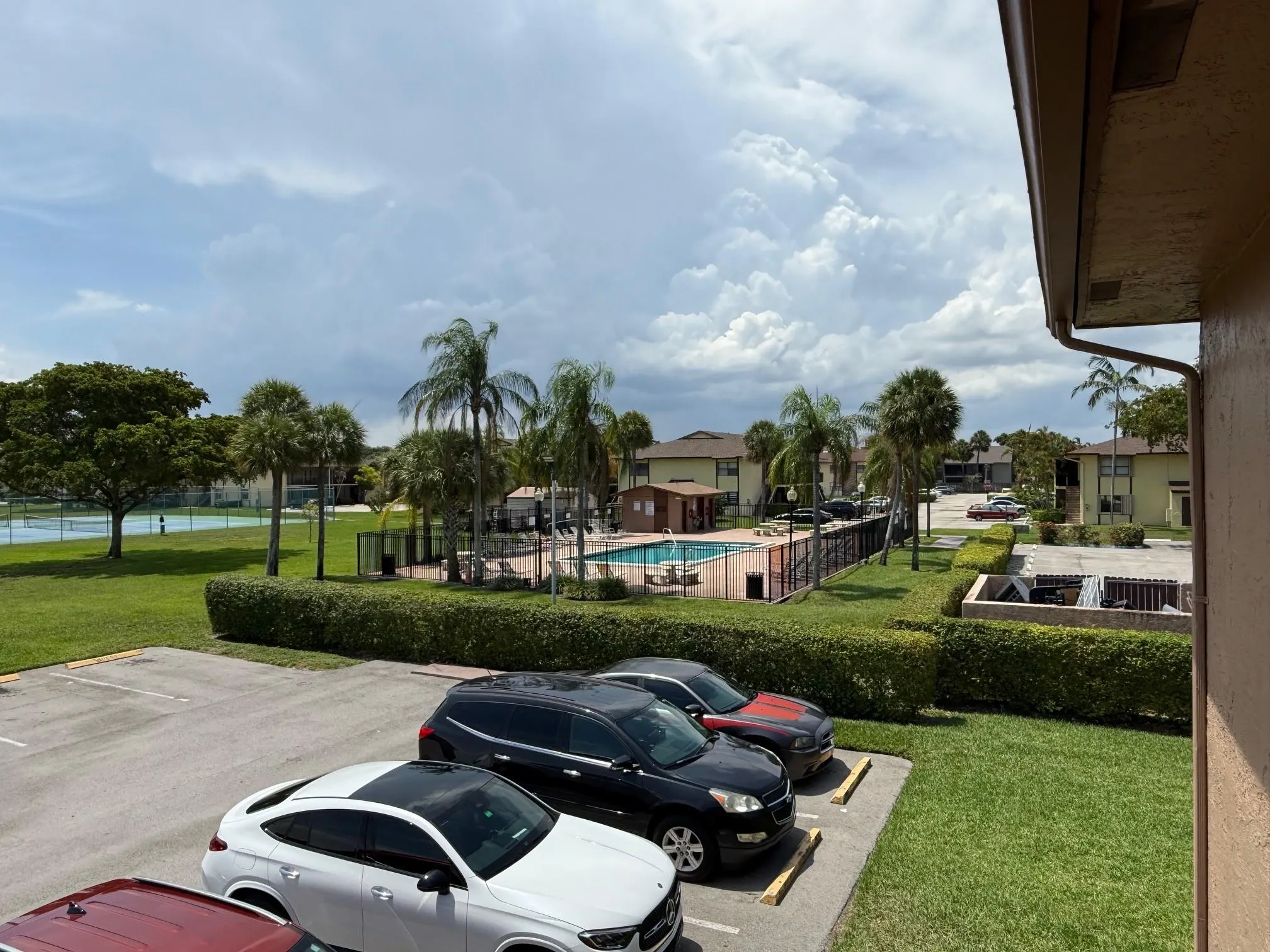 10056 Winding Lake Rd, #204