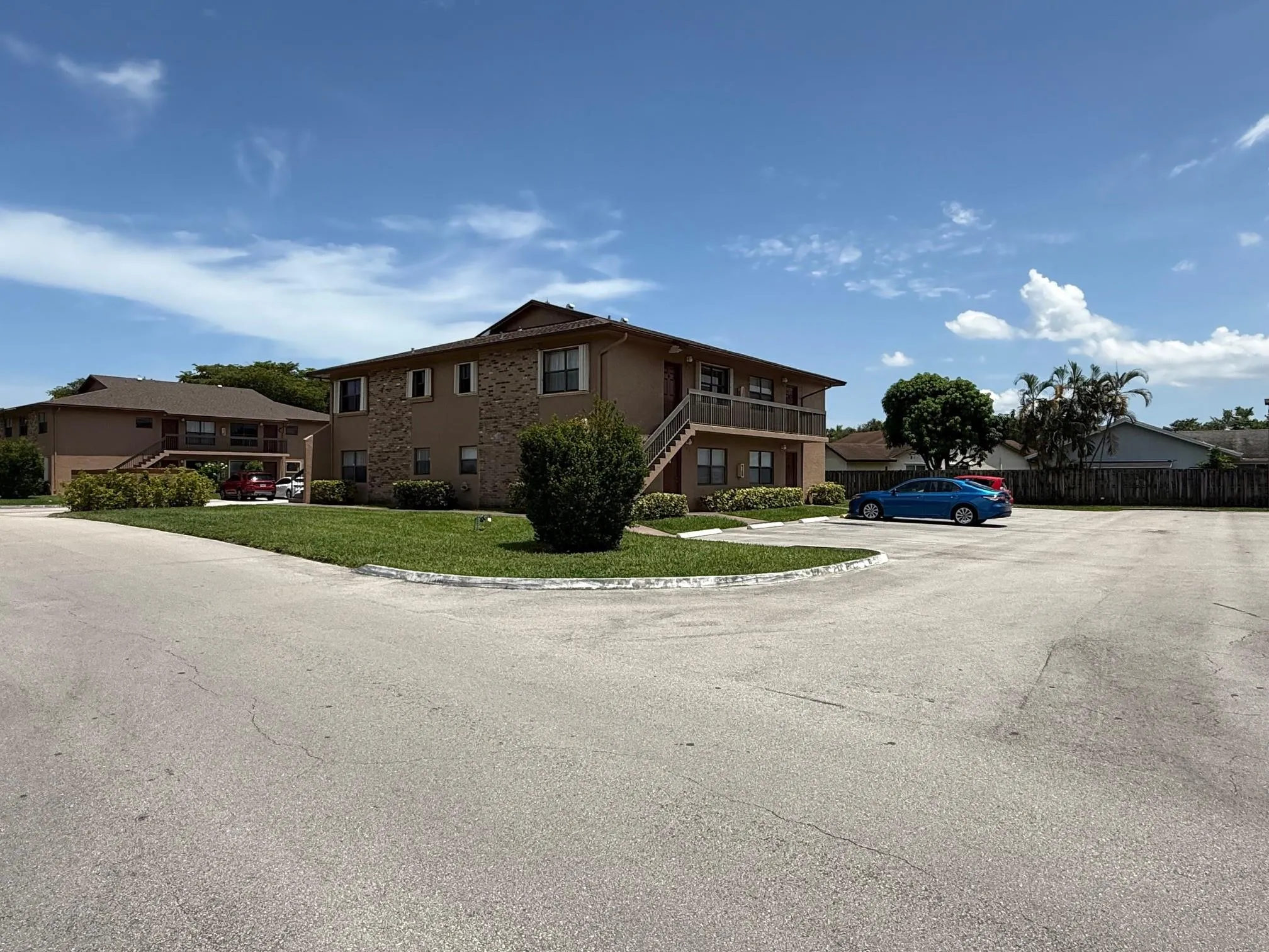 10056 Winding Lake Rd, #204