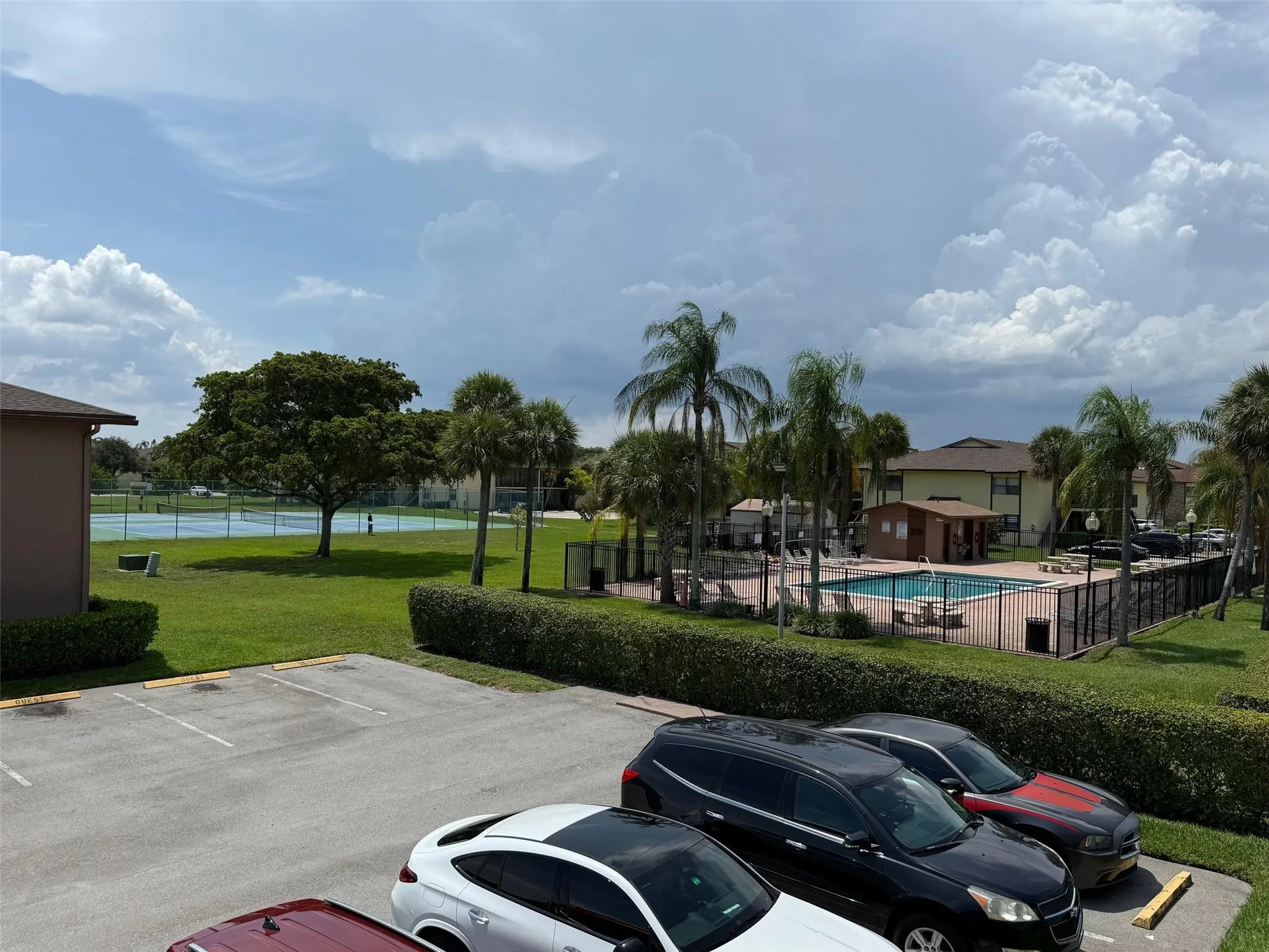 10056 Winding Lake Rd, #204