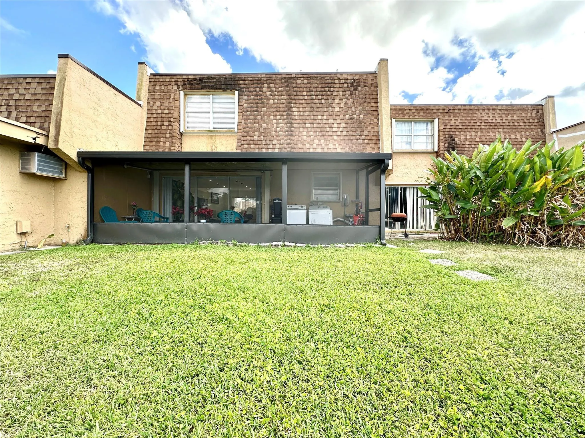 3721 NW 95th Ter, #1703