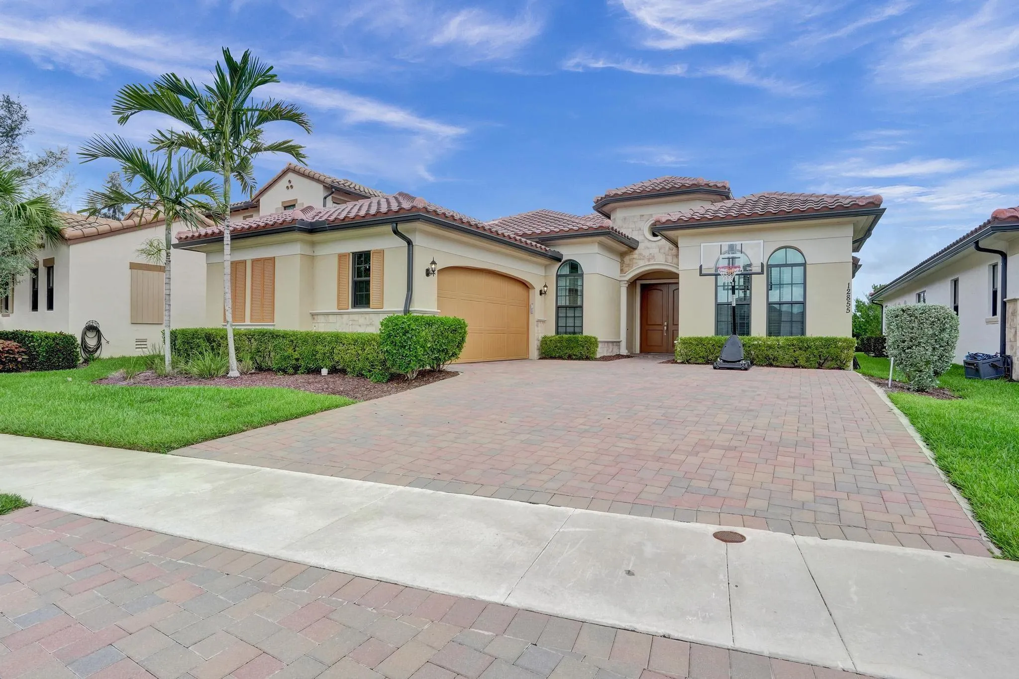 12855 Bayside Ct