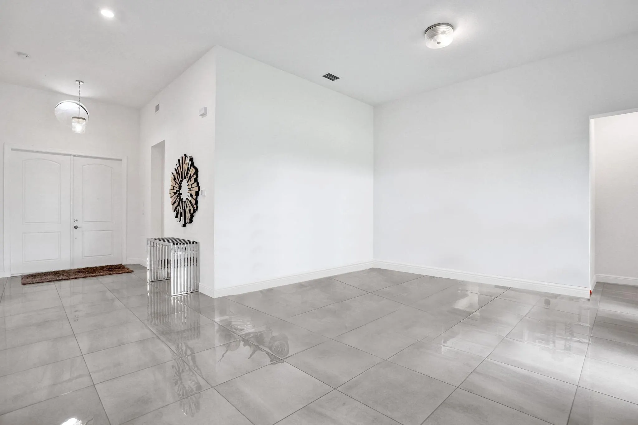 12855 Bayside Ct