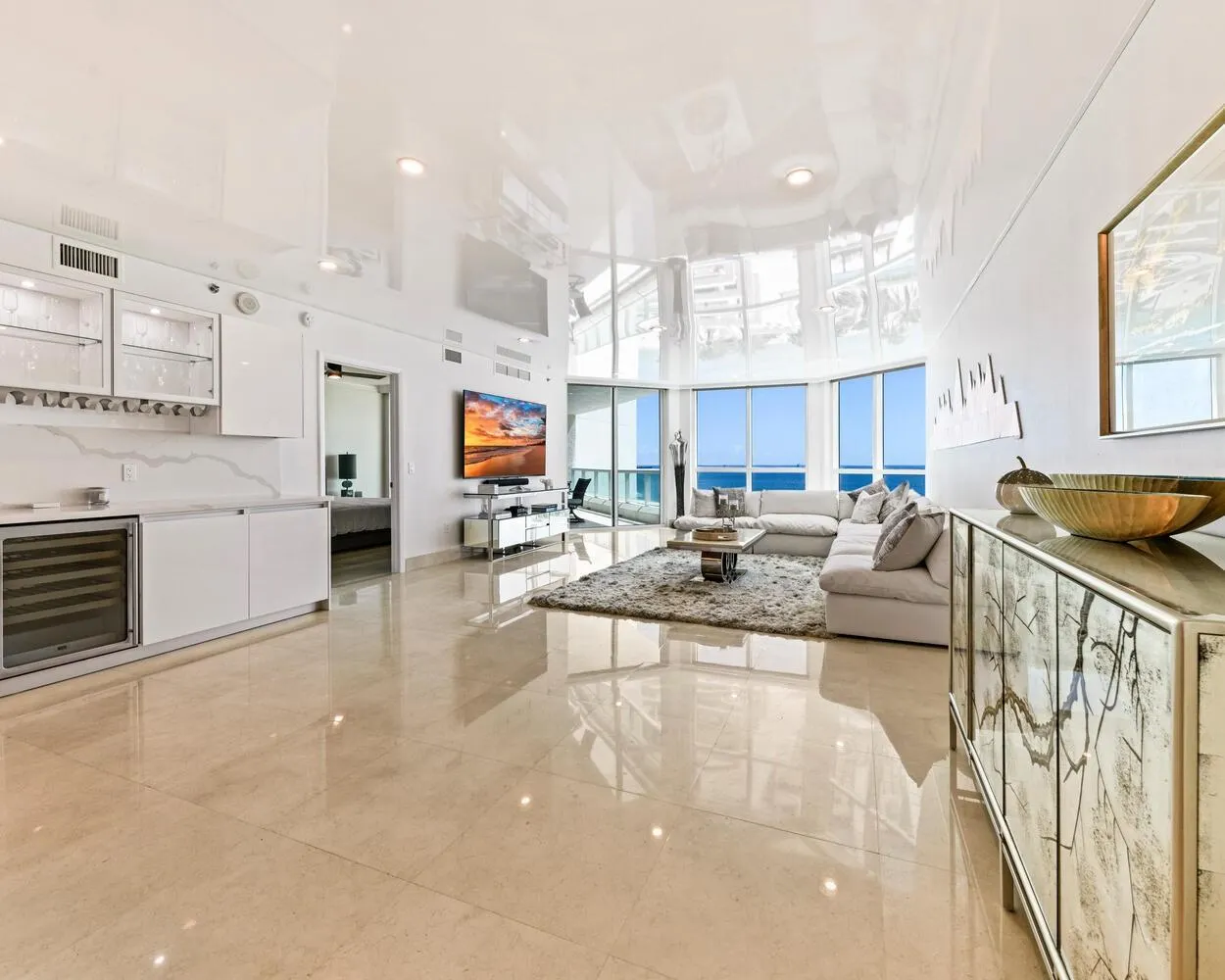 101 S Fort Lauderdale Beach Blvd, #1104