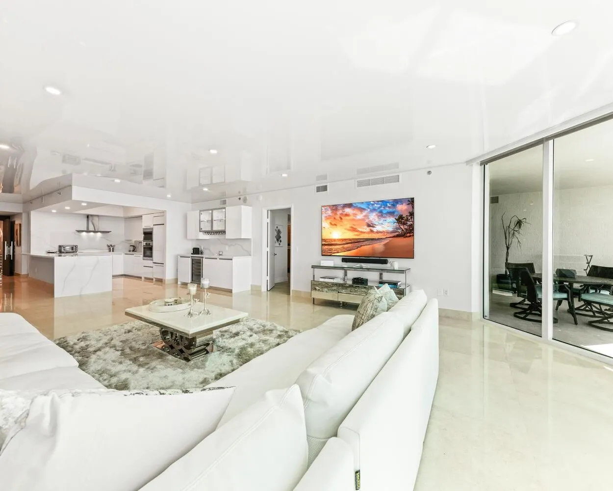 101 S Fort Lauderdale Beach Blvd, #1104