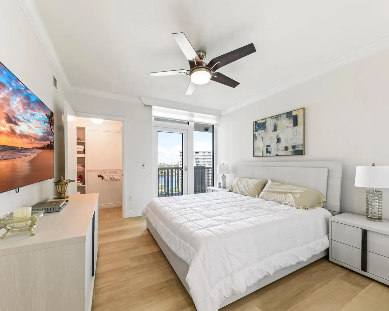 101 S Fort Lauderdale Beach Blvd, #1104