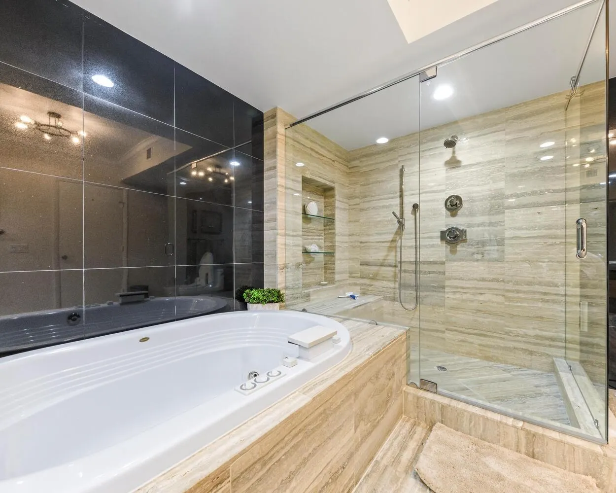 101 S Fort Lauderdale Beach Blvd, #1104