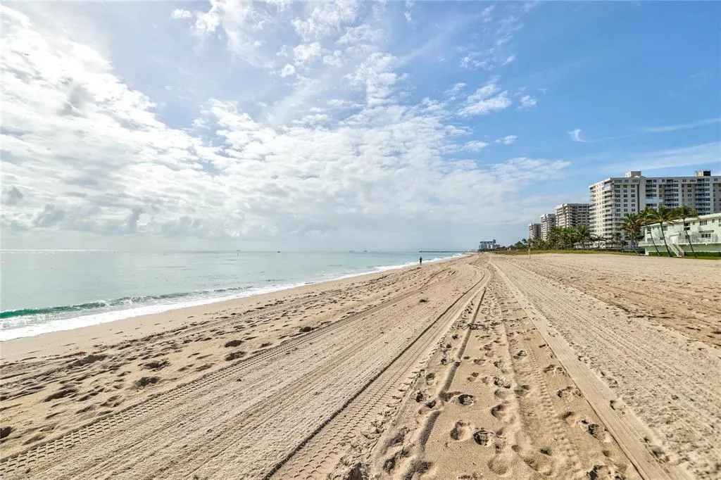 6000 N Ocean Blvd, #16E
