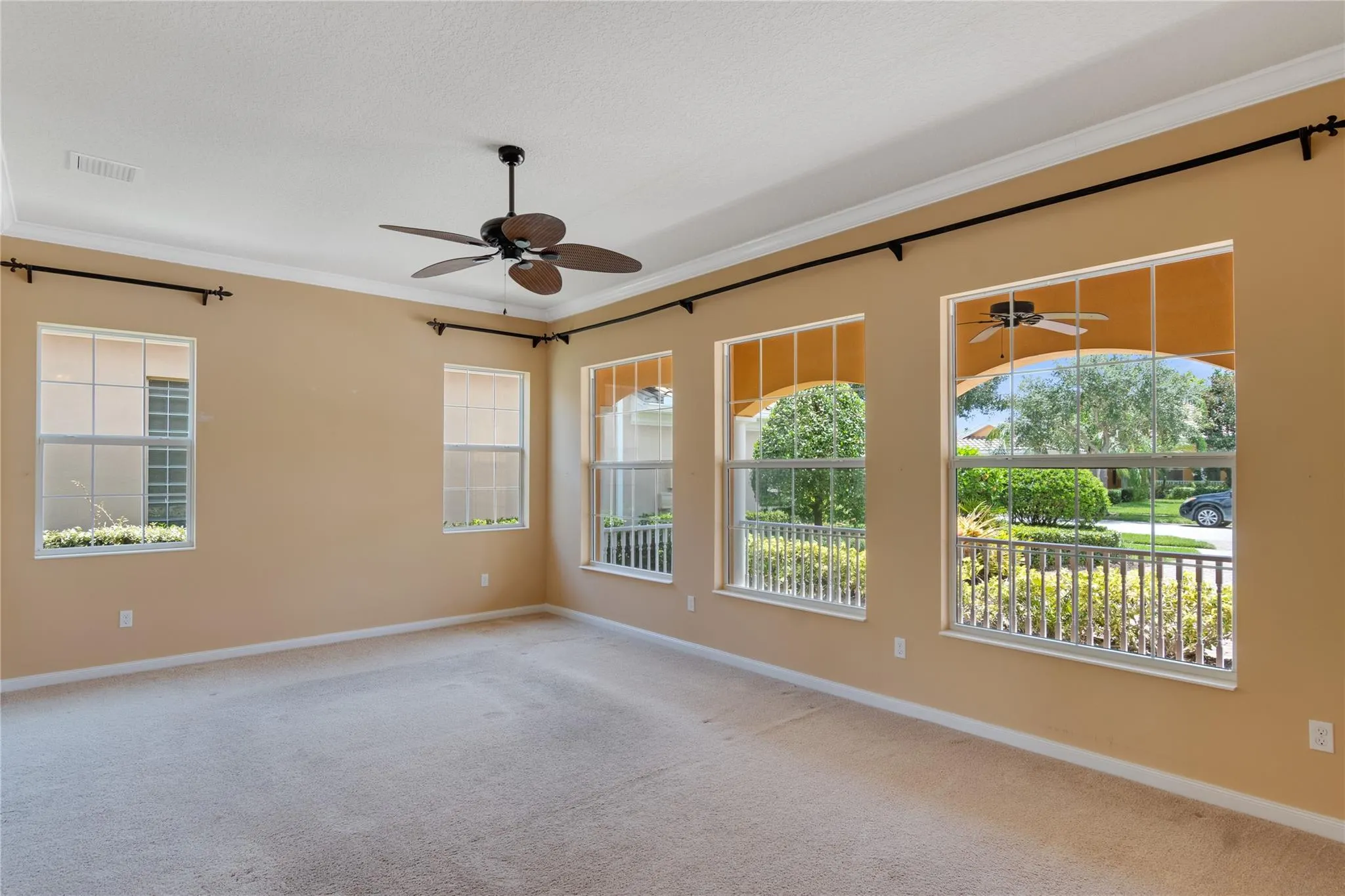 5184 Formosa Cir