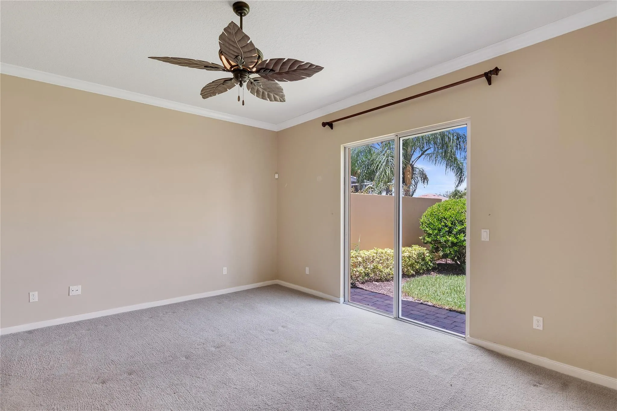 5184 Formosa Cir