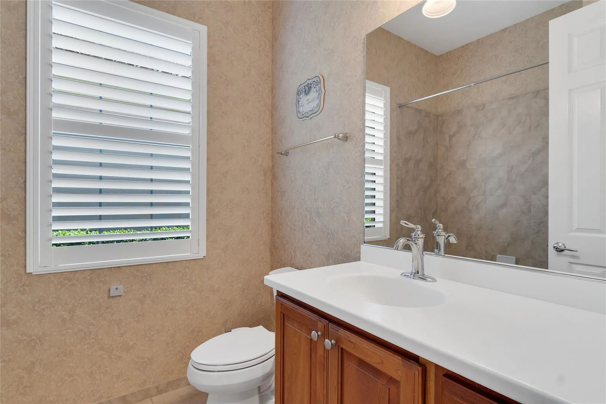 5184 Formosa Cir