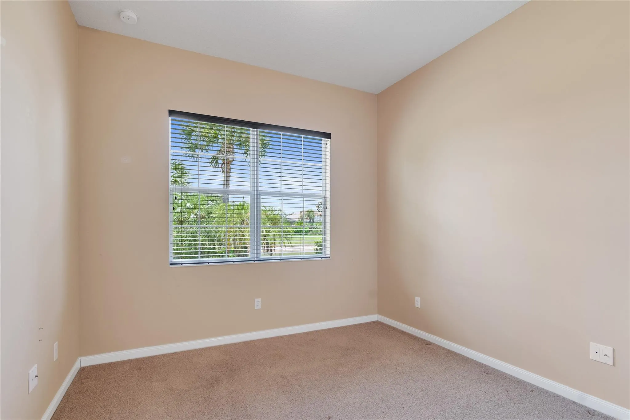 5184 Formosa Cir
