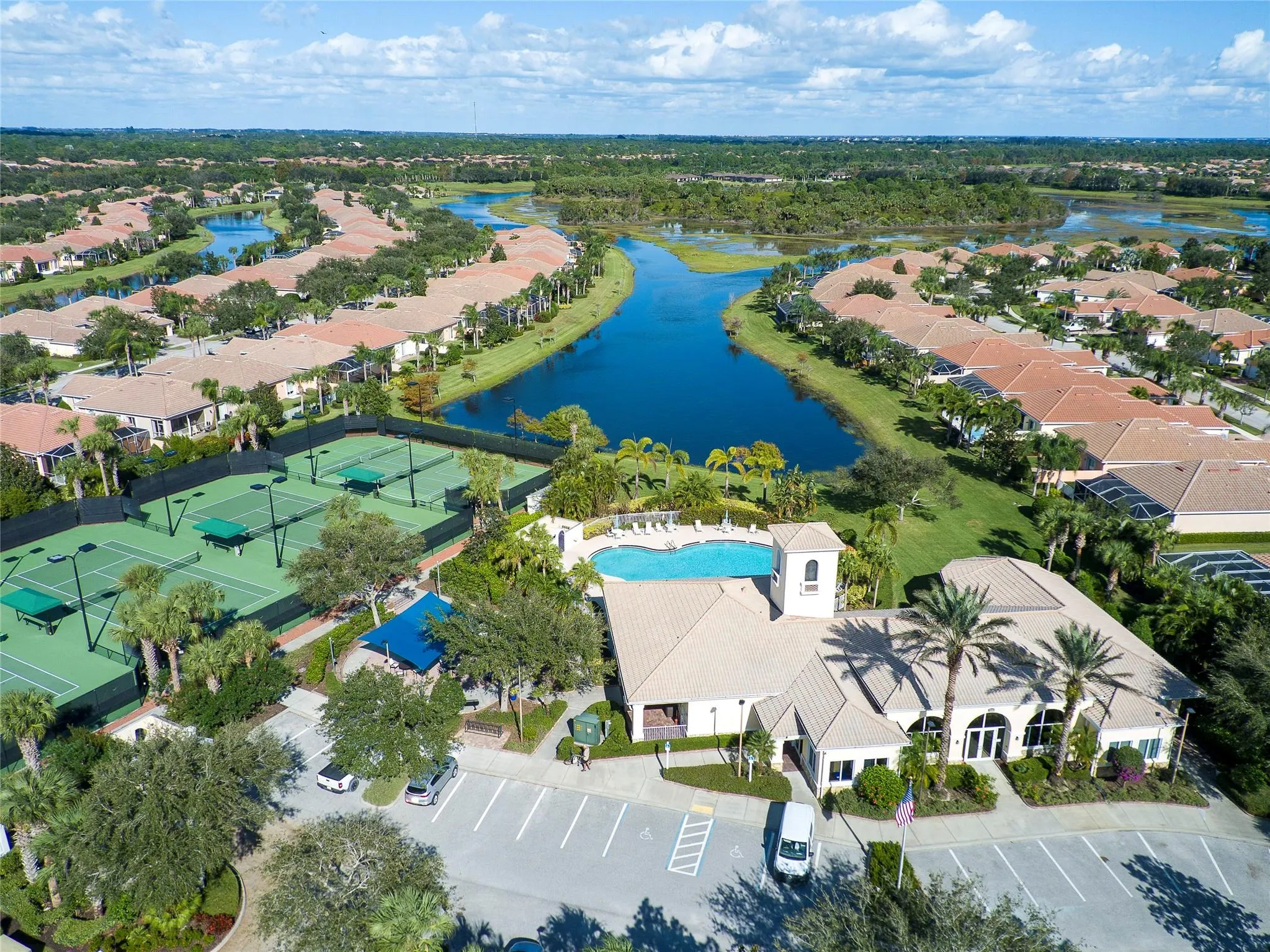 5184 Formosa Cir