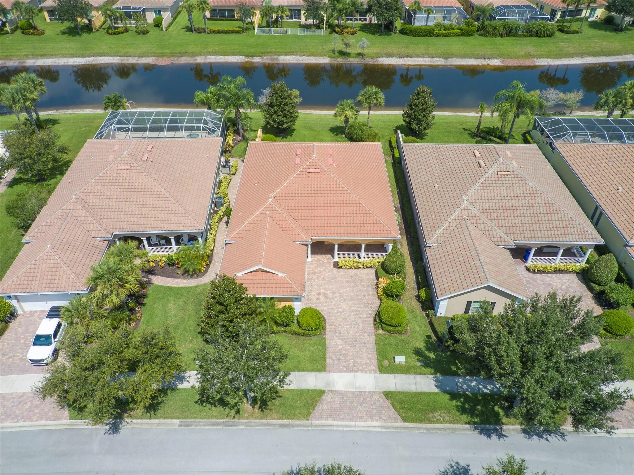 5184 Formosa Cir