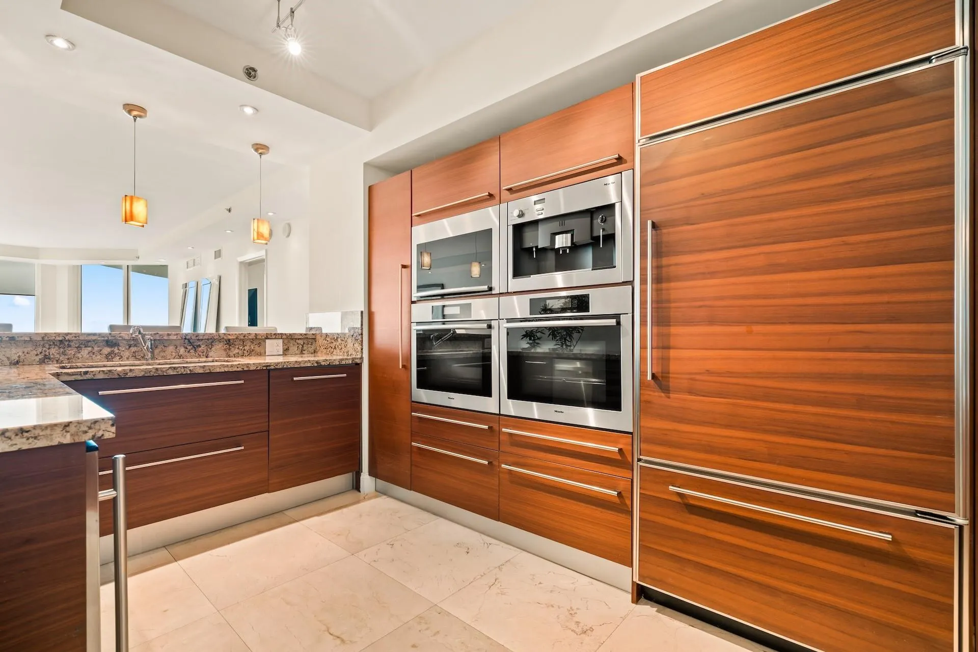 101 S Fort Lauderdale Beach Blvd, #1502
