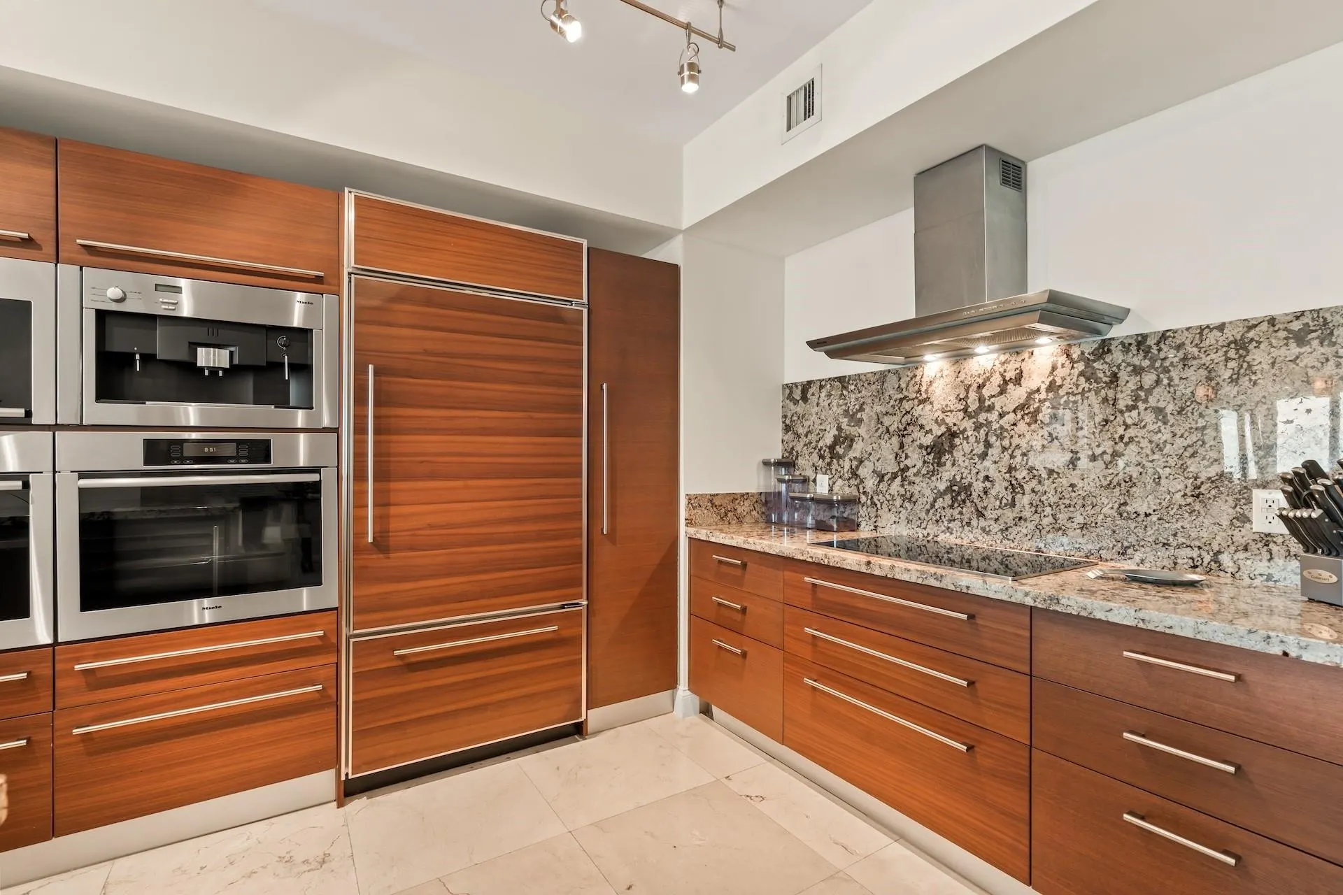 101 S Fort Lauderdale Beach Blvd, #1502