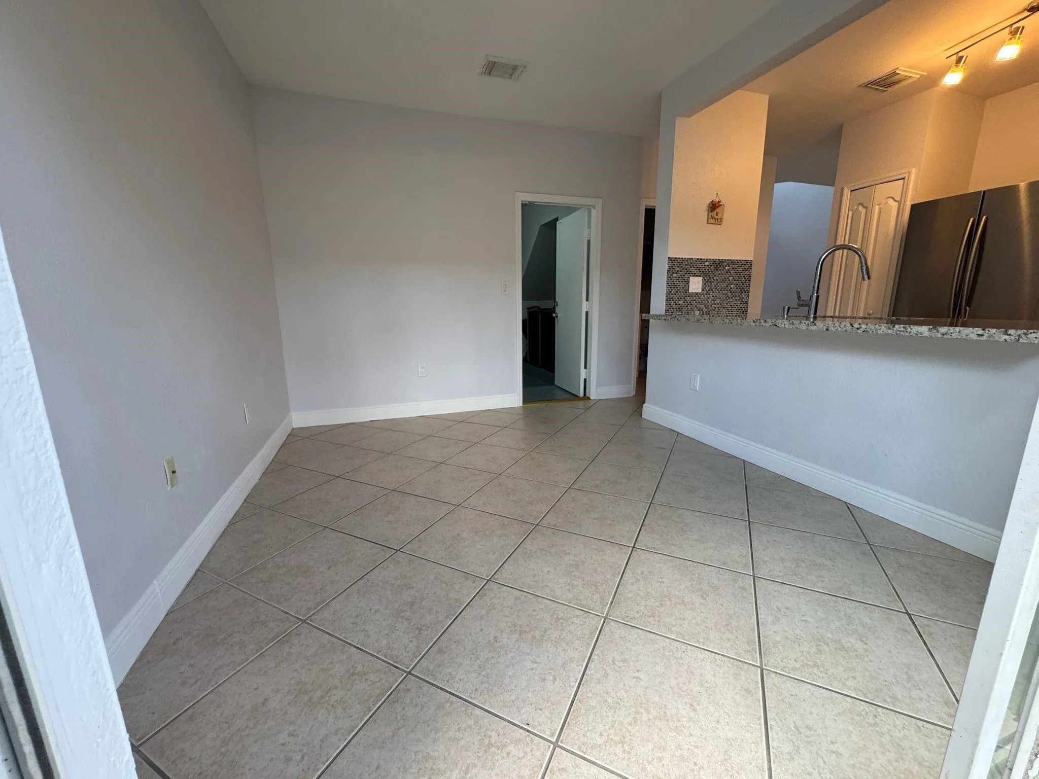 922 NW 134th Ave