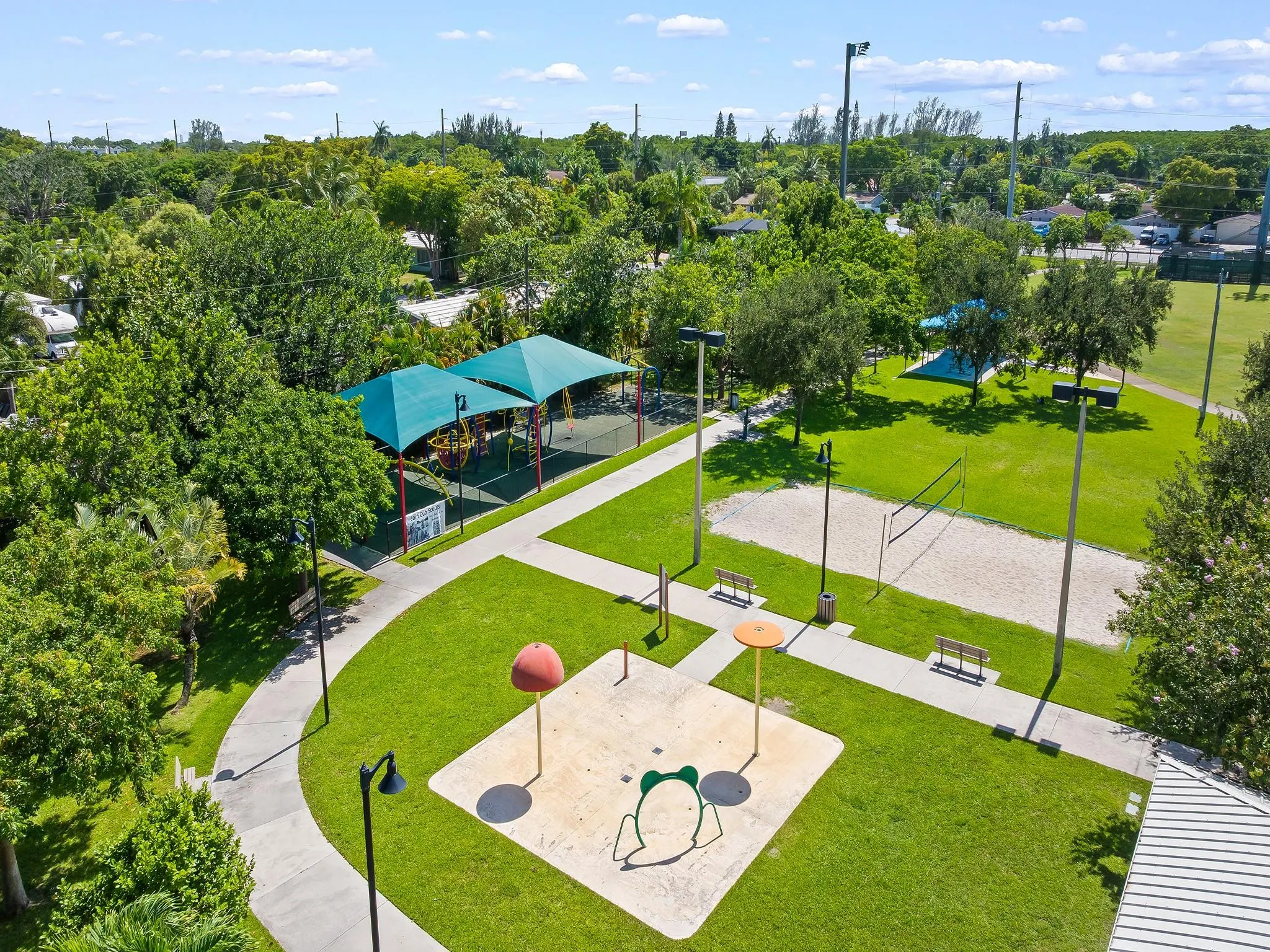 812 NW 26th St