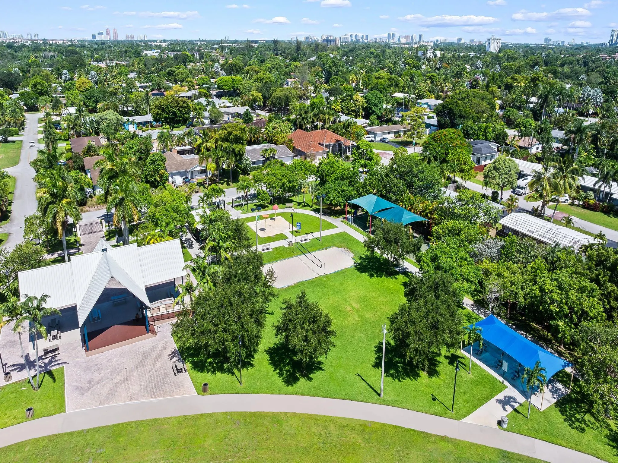 812 NW 26th St