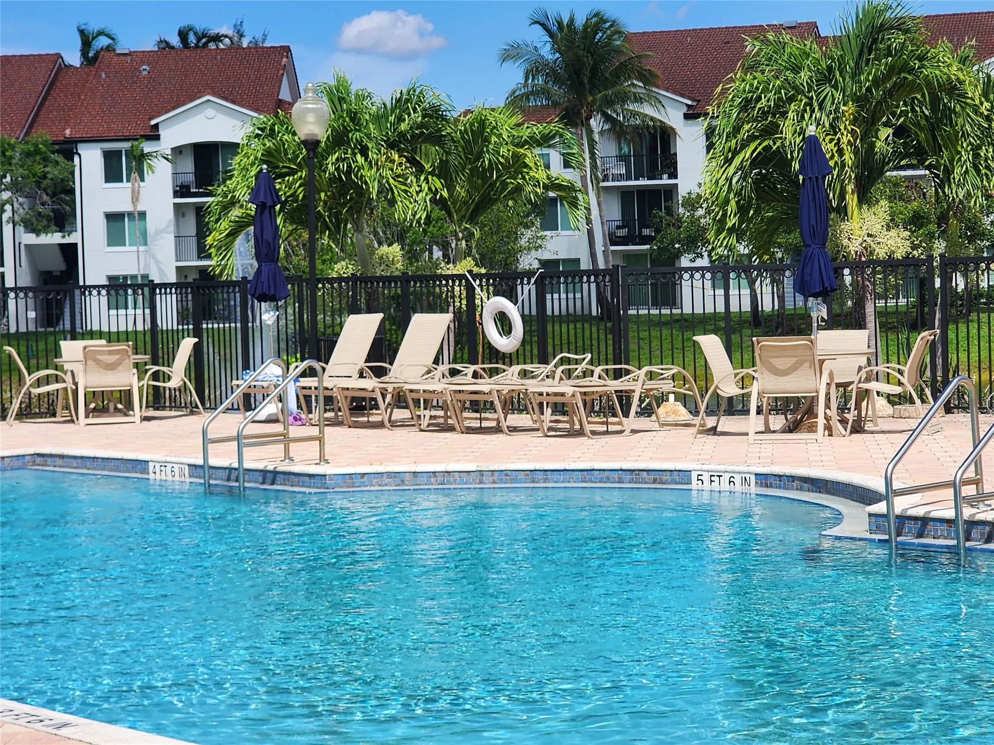 1021 Villa Ln, #10201