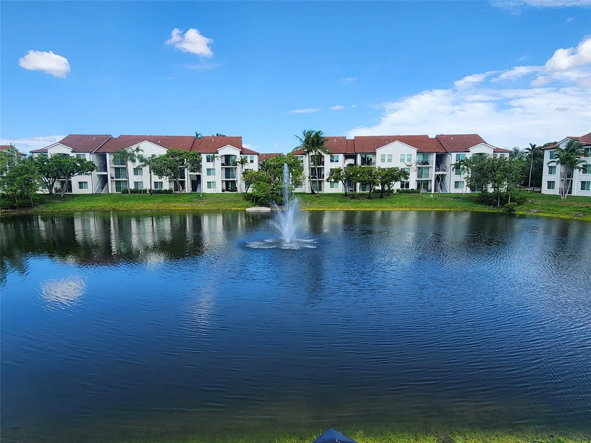 1021 Villa Ln, #10201