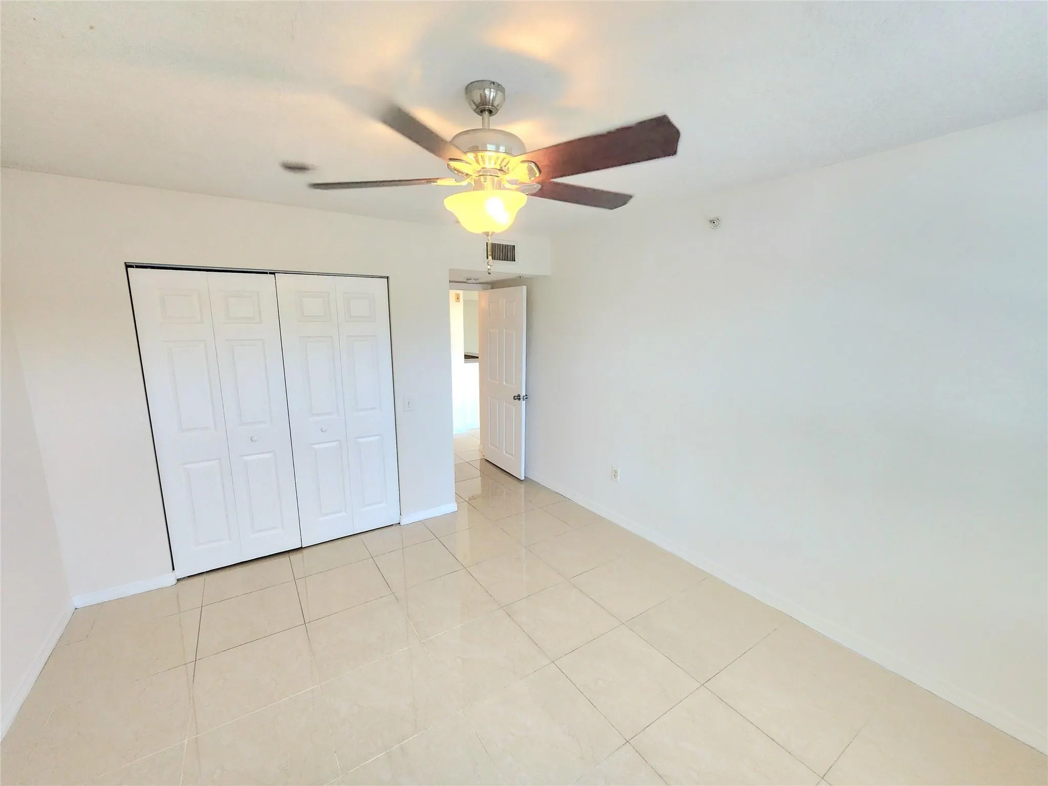 1021 Villa Ln, #10201