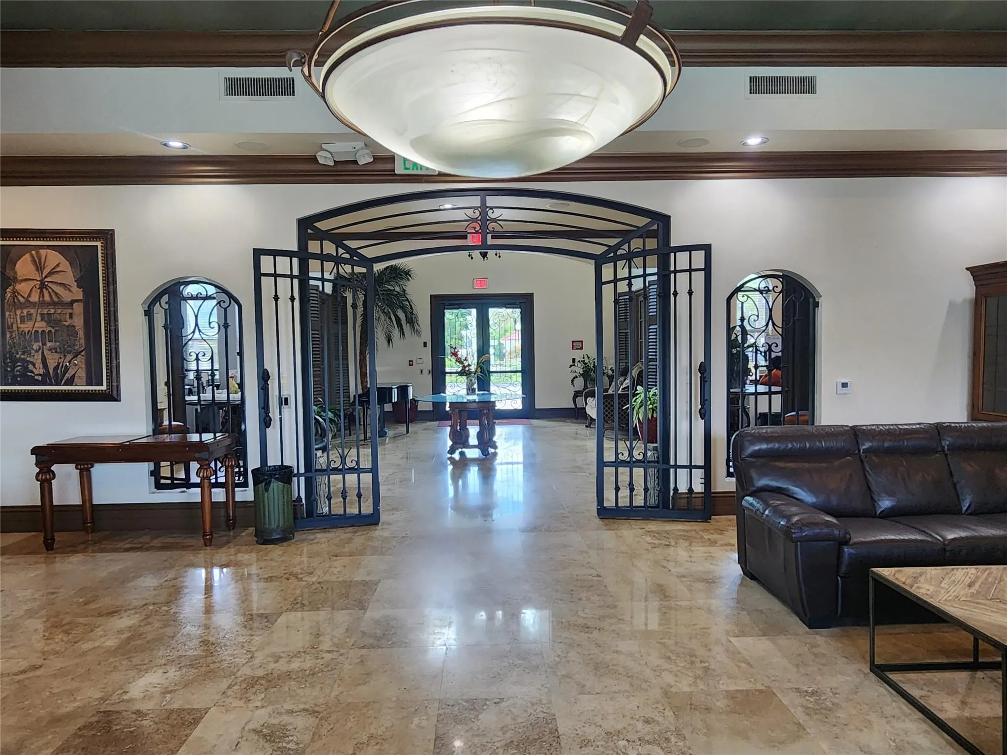 1021 Villa Ln, #10201