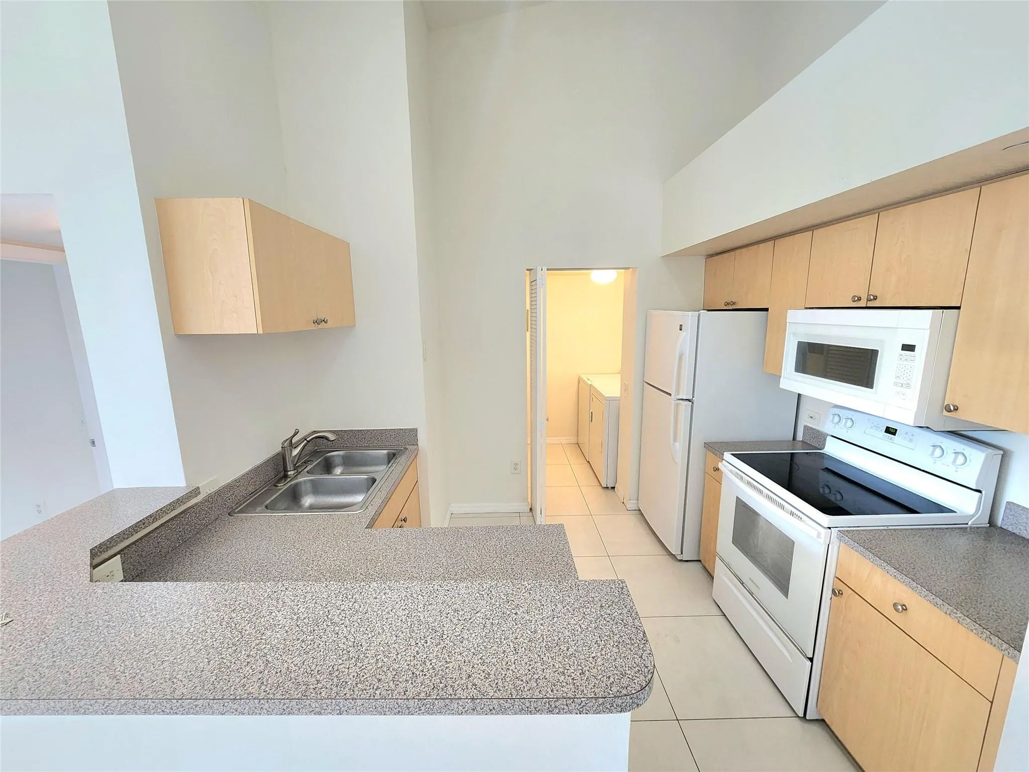 1021 Villa Ln, #10201
