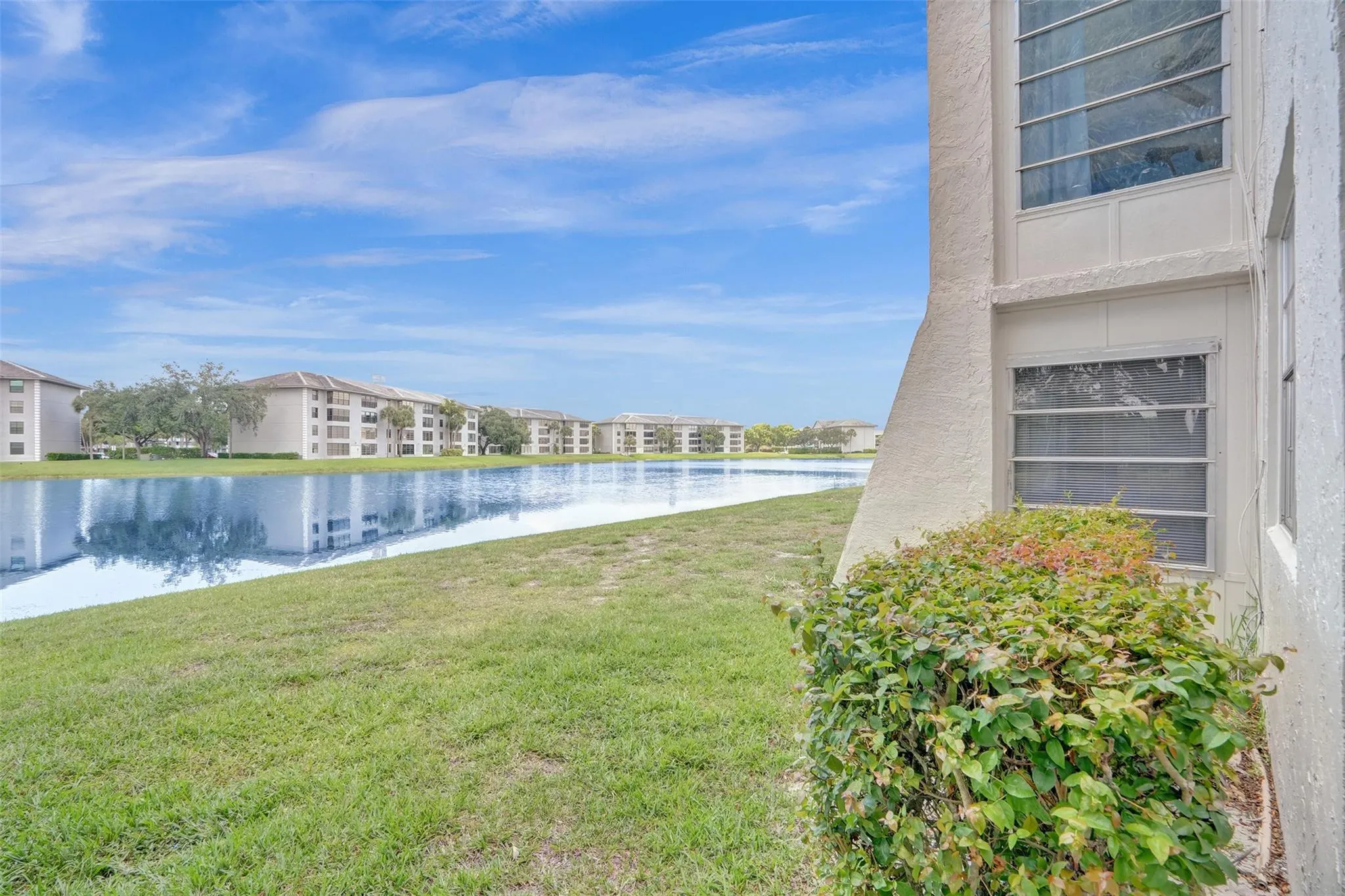 9440 Poinciana Pl, #101
