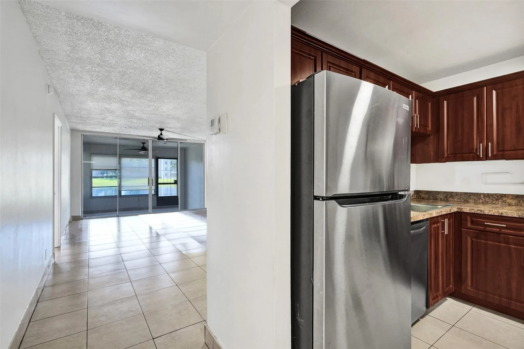 9440 Poinciana Pl, #101