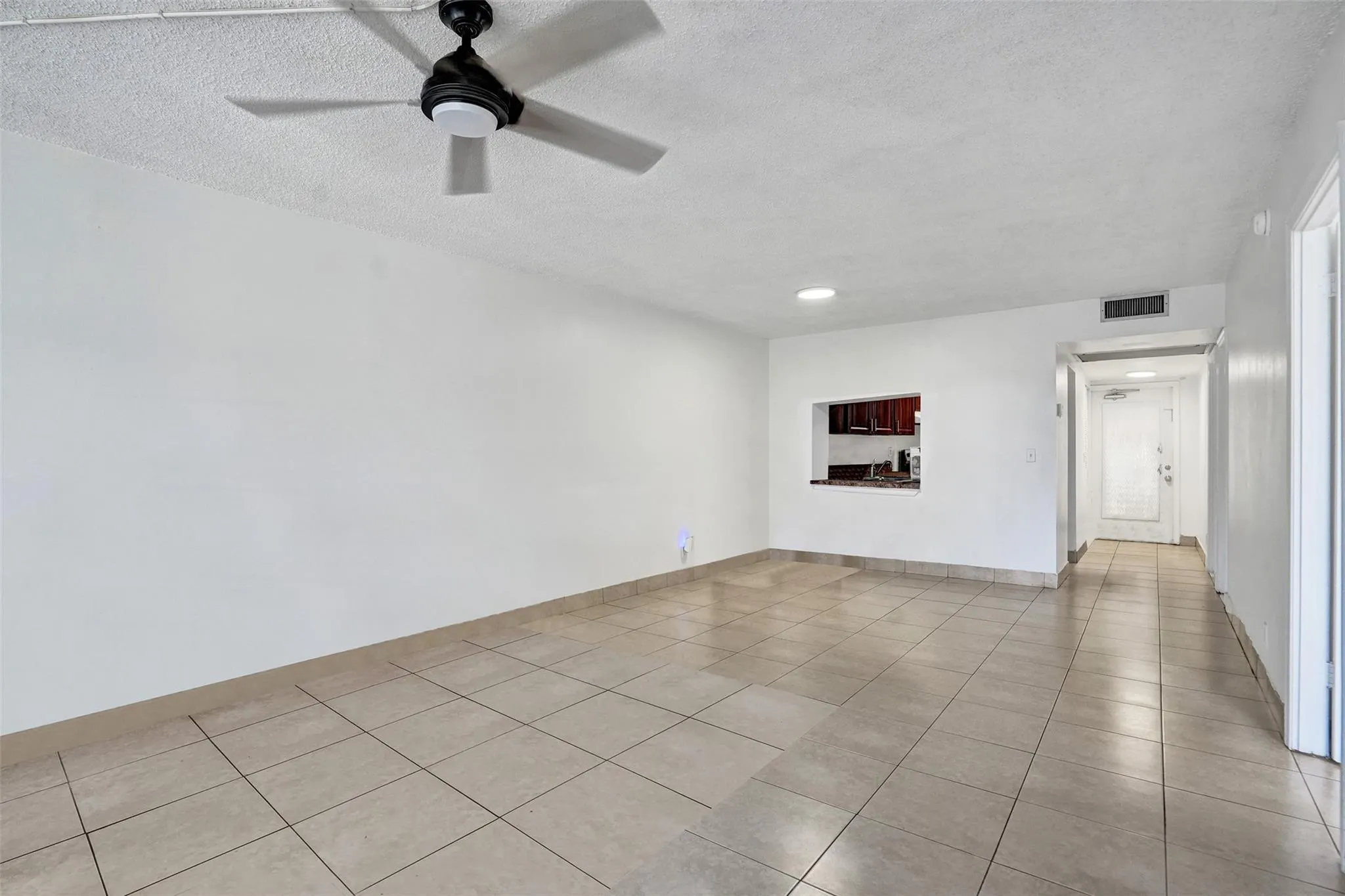 9440 Poinciana Pl, #101