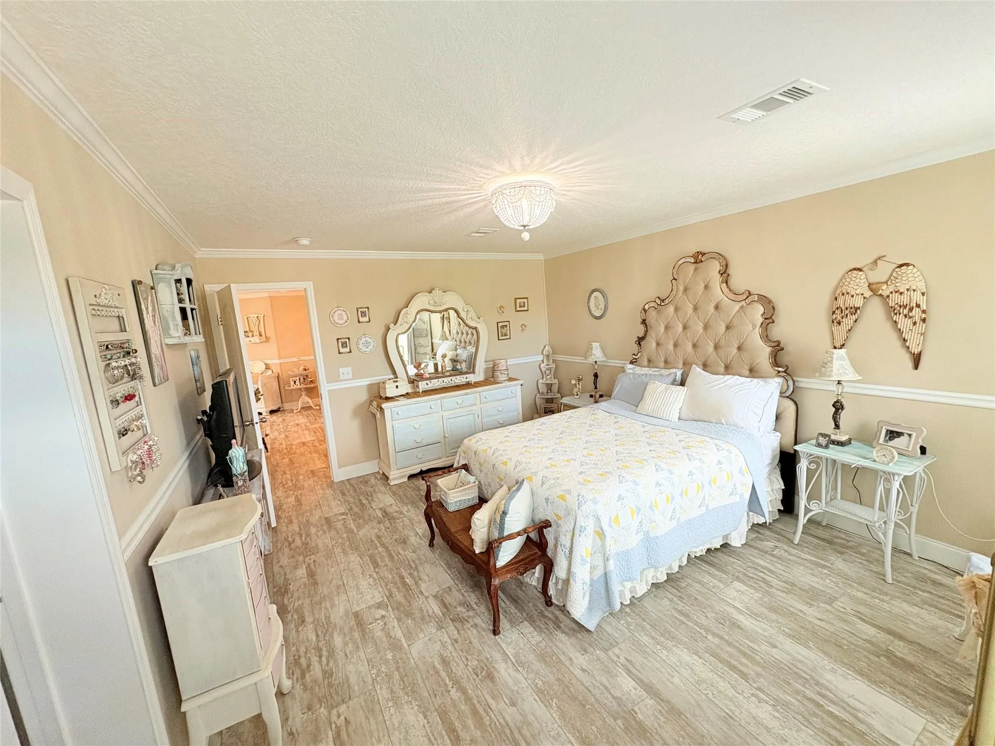 4331 SW 10th Way