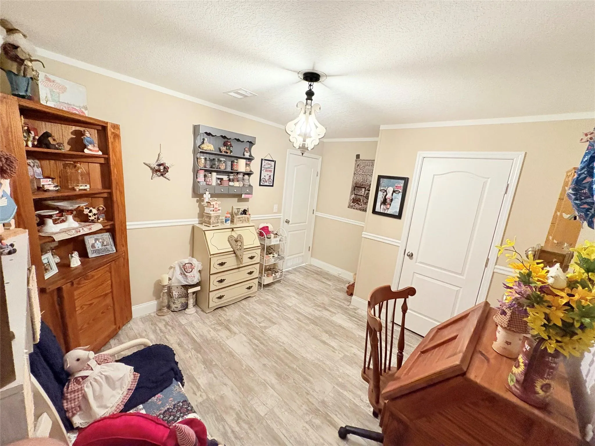 4331 SW 10th Way