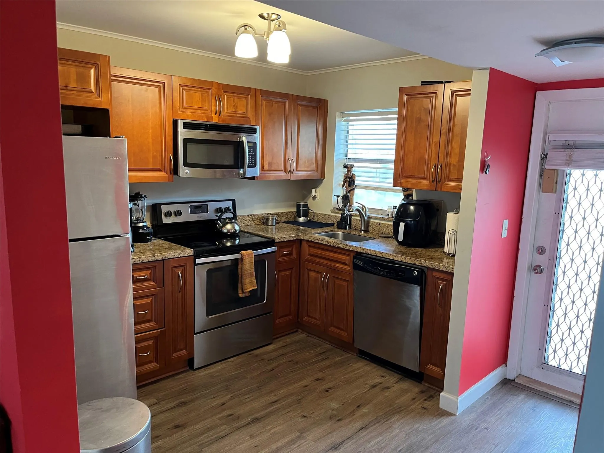 9601 Sunrise Lakes Blvd, #309
