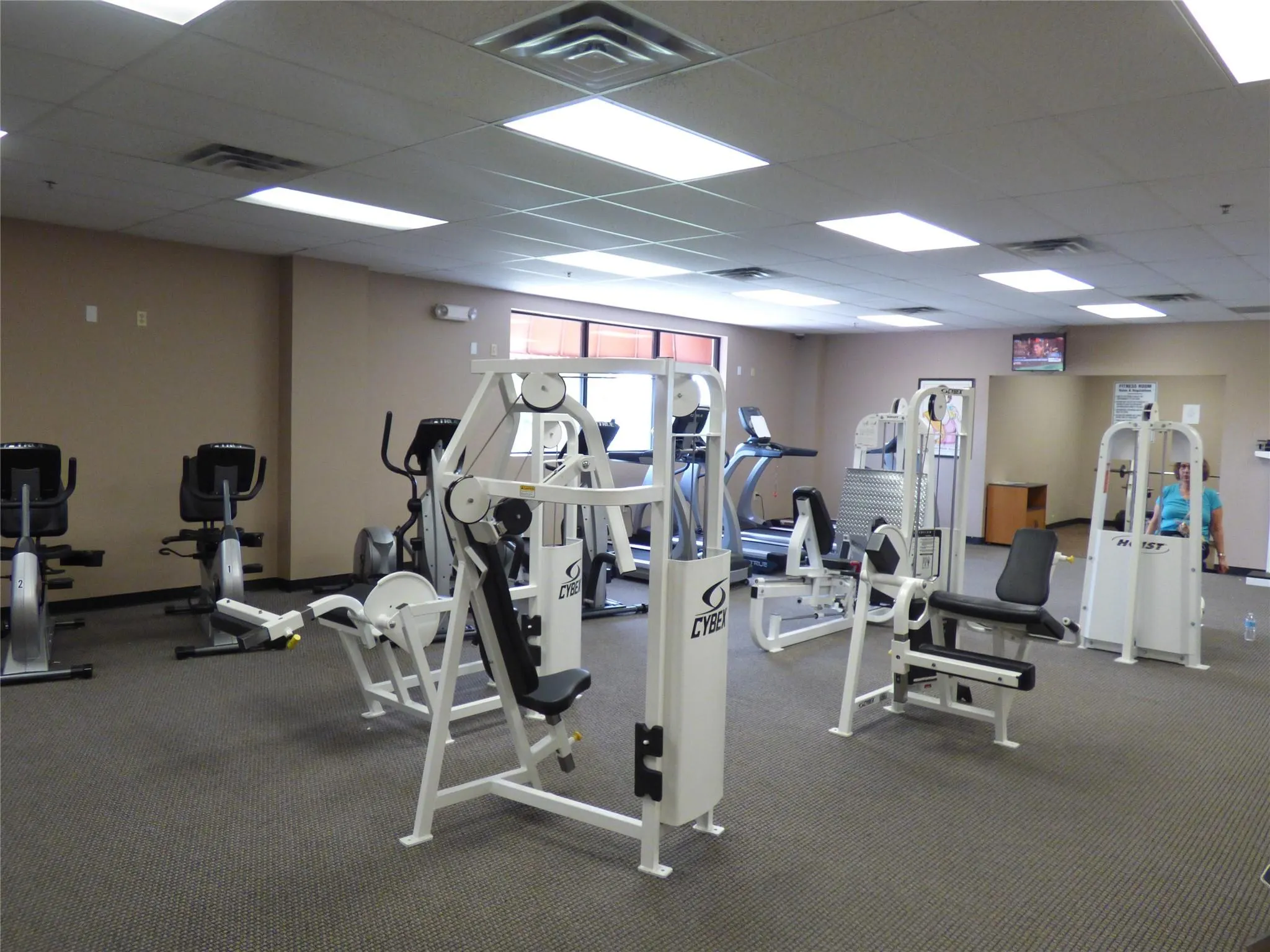 211 S Hollybrook Dr, #107