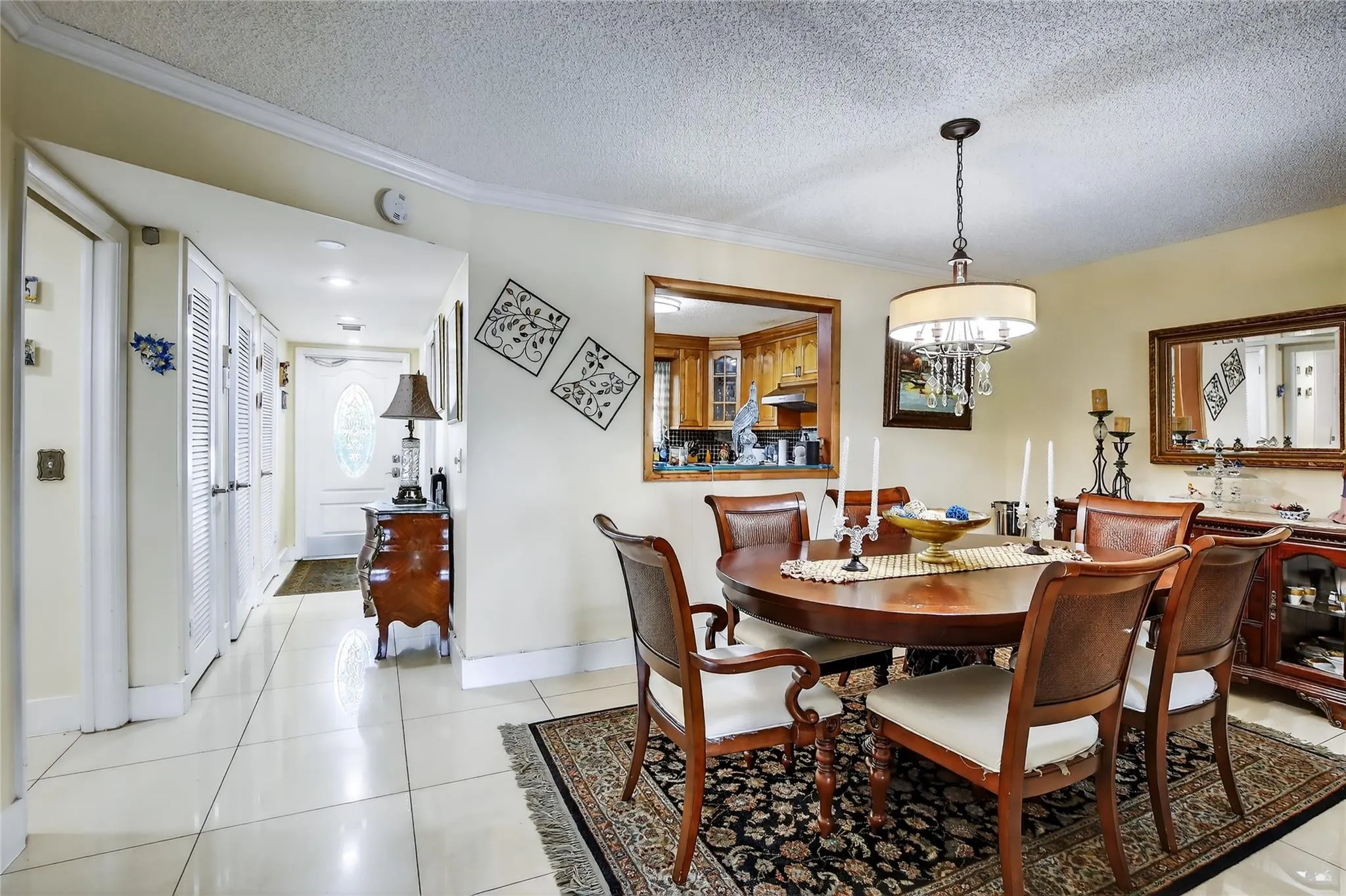 211 S Hollybrook Dr, #107