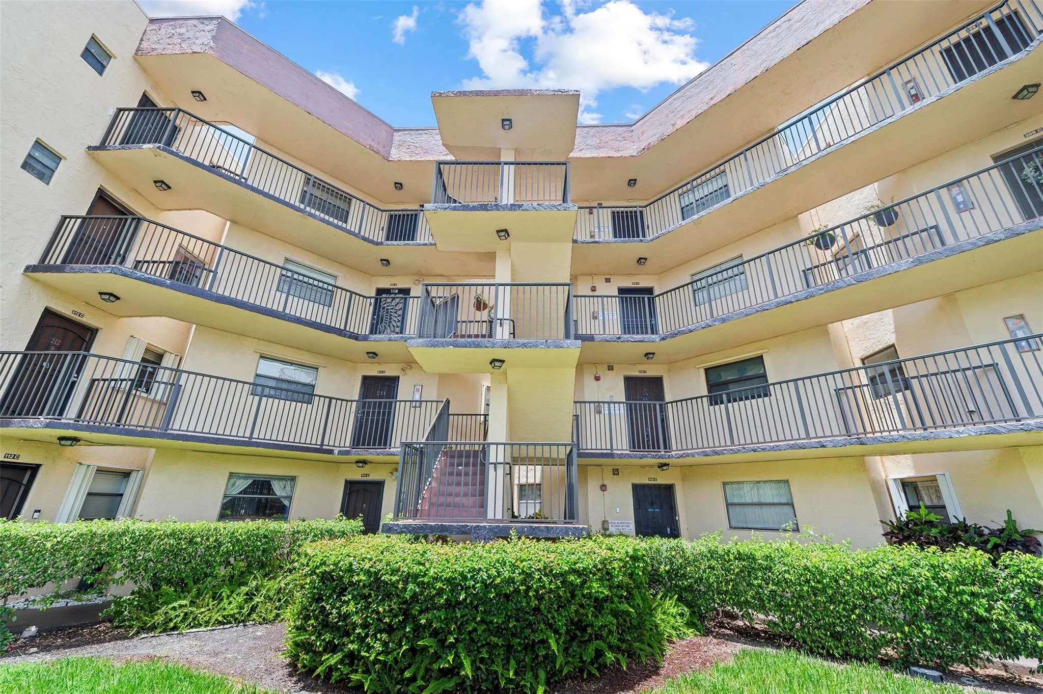 6555 W Broward Blvd, #111
