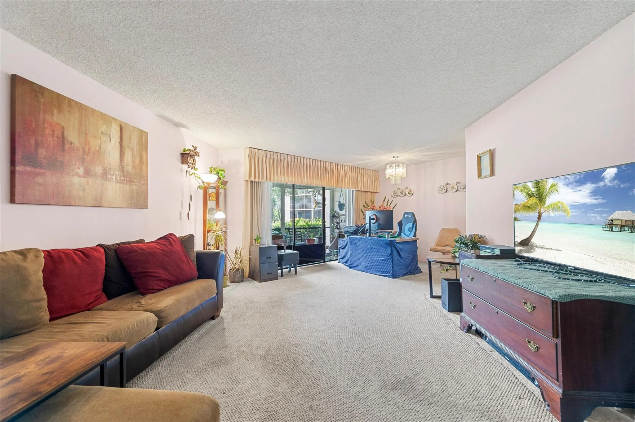 6555 W Broward Blvd, #111