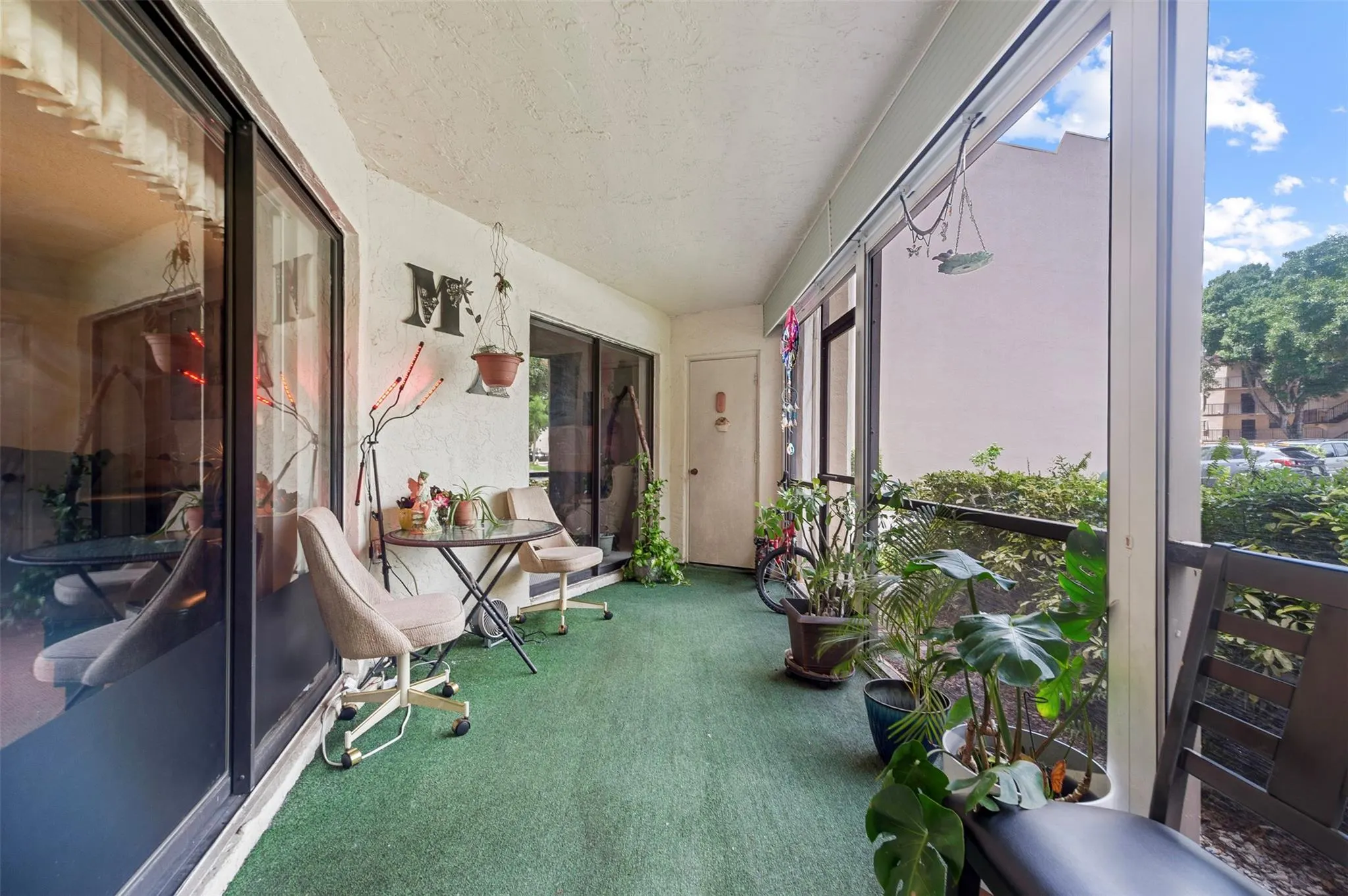 6555 W Broward Blvd, #111