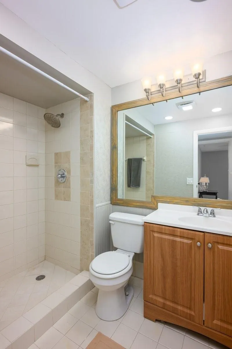 17 Jacaranda Drive, #117