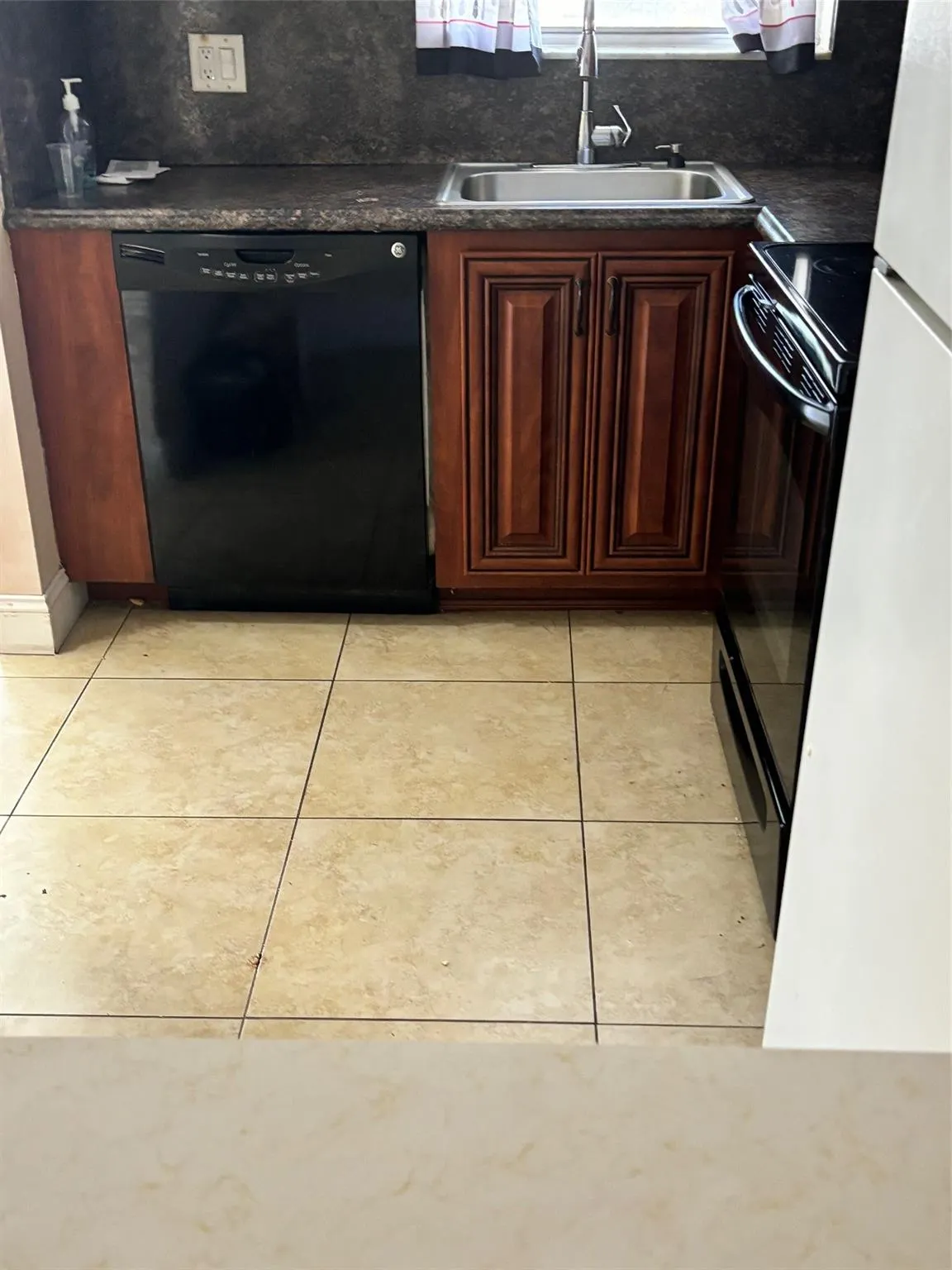8200 sunrise lakes, #212