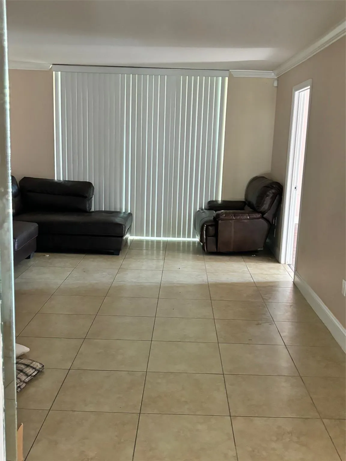8200 sunrise lakes, #212
