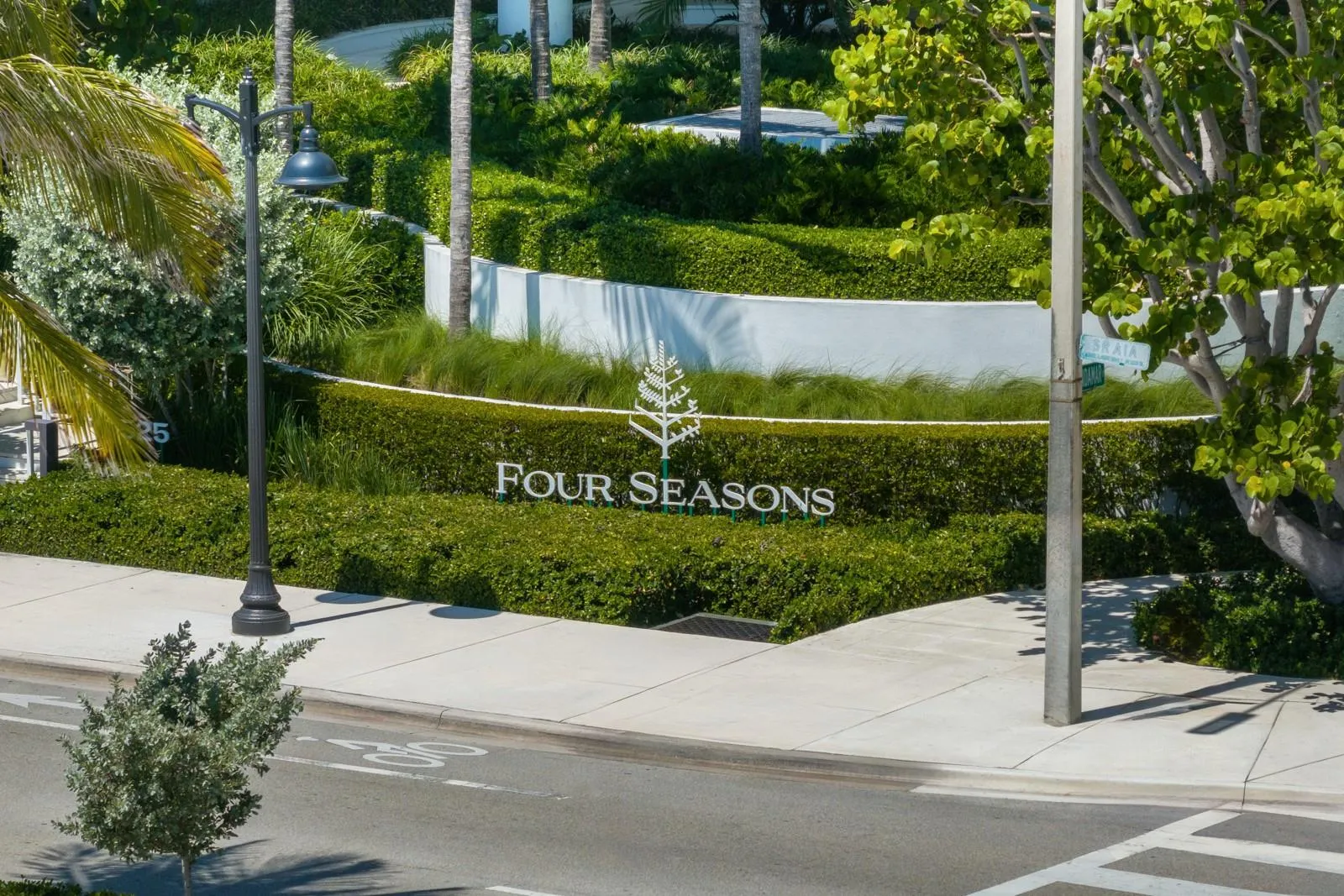 525 N Fort Lauderdale Beach Blvd, #803