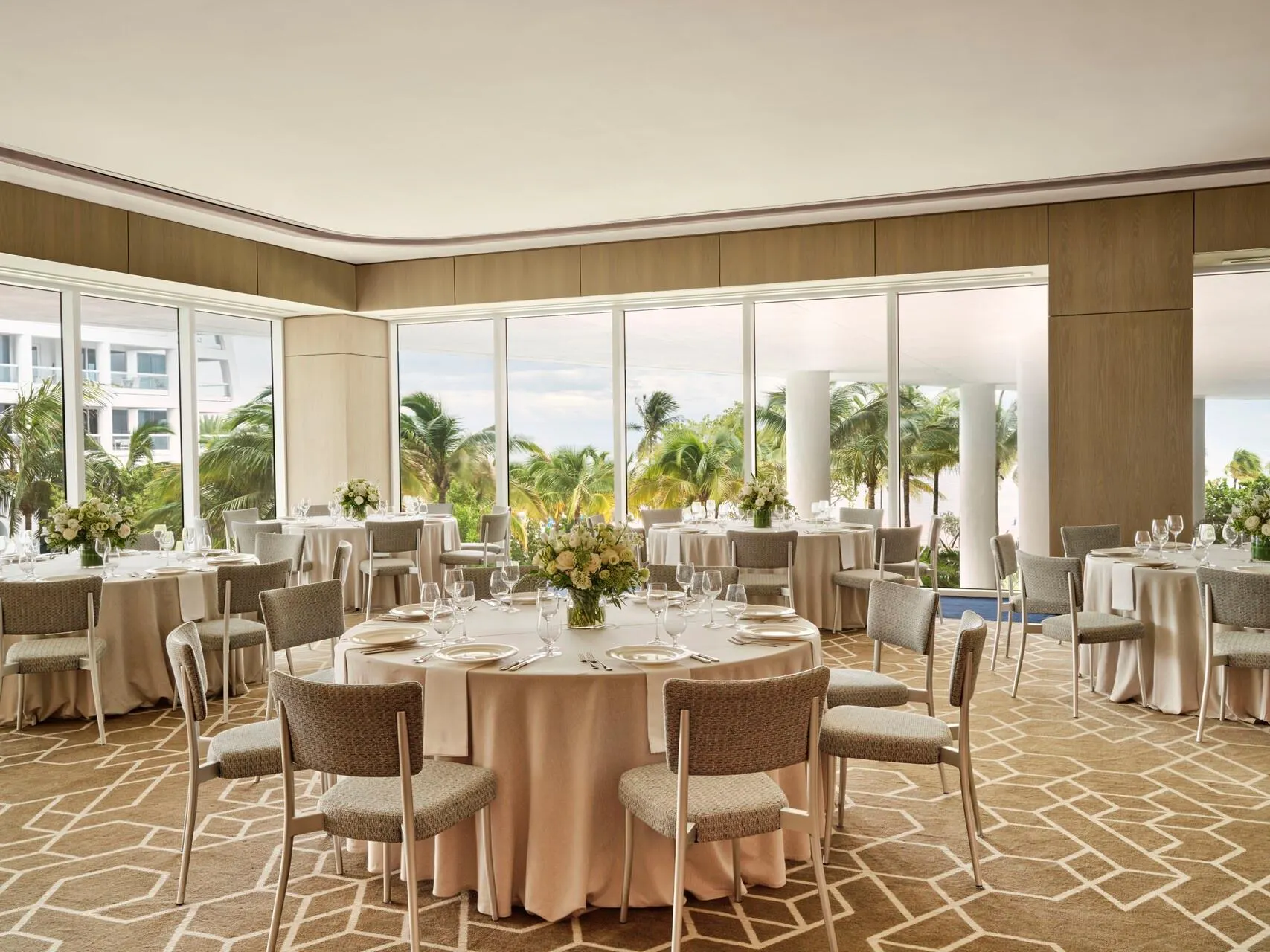 525 N Fort Lauderdale Beach Blvd, #803