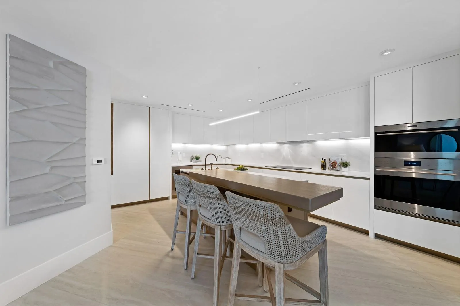 525 N Fort Lauderdale Beach Blvd, #803