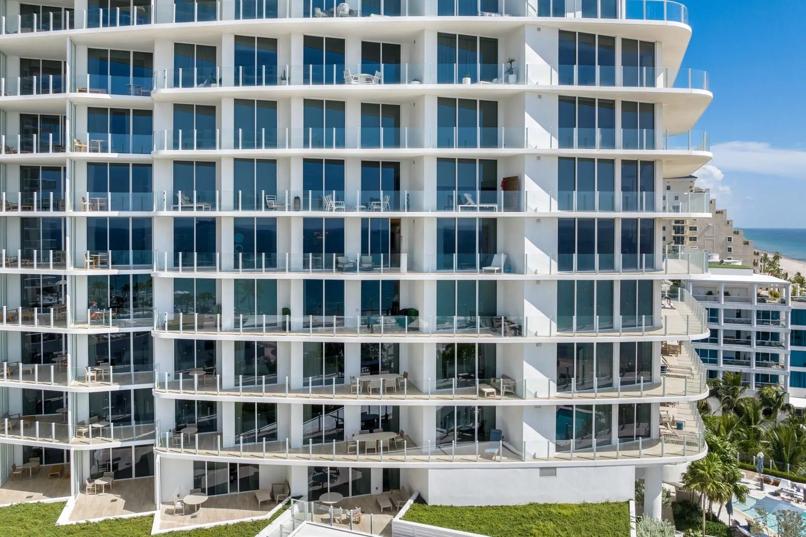 525 N Fort Lauderdale Beach Blvd, #803
