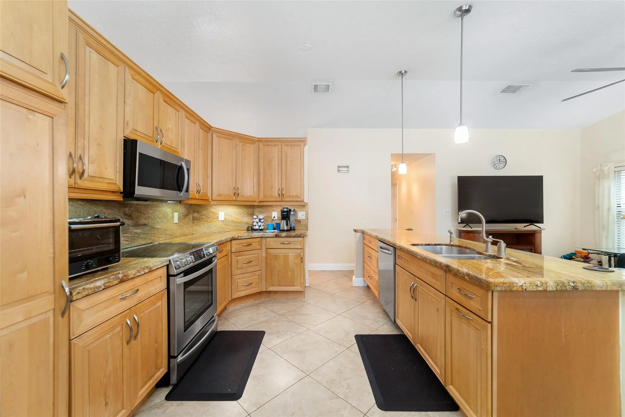 1211 White Stone Way
