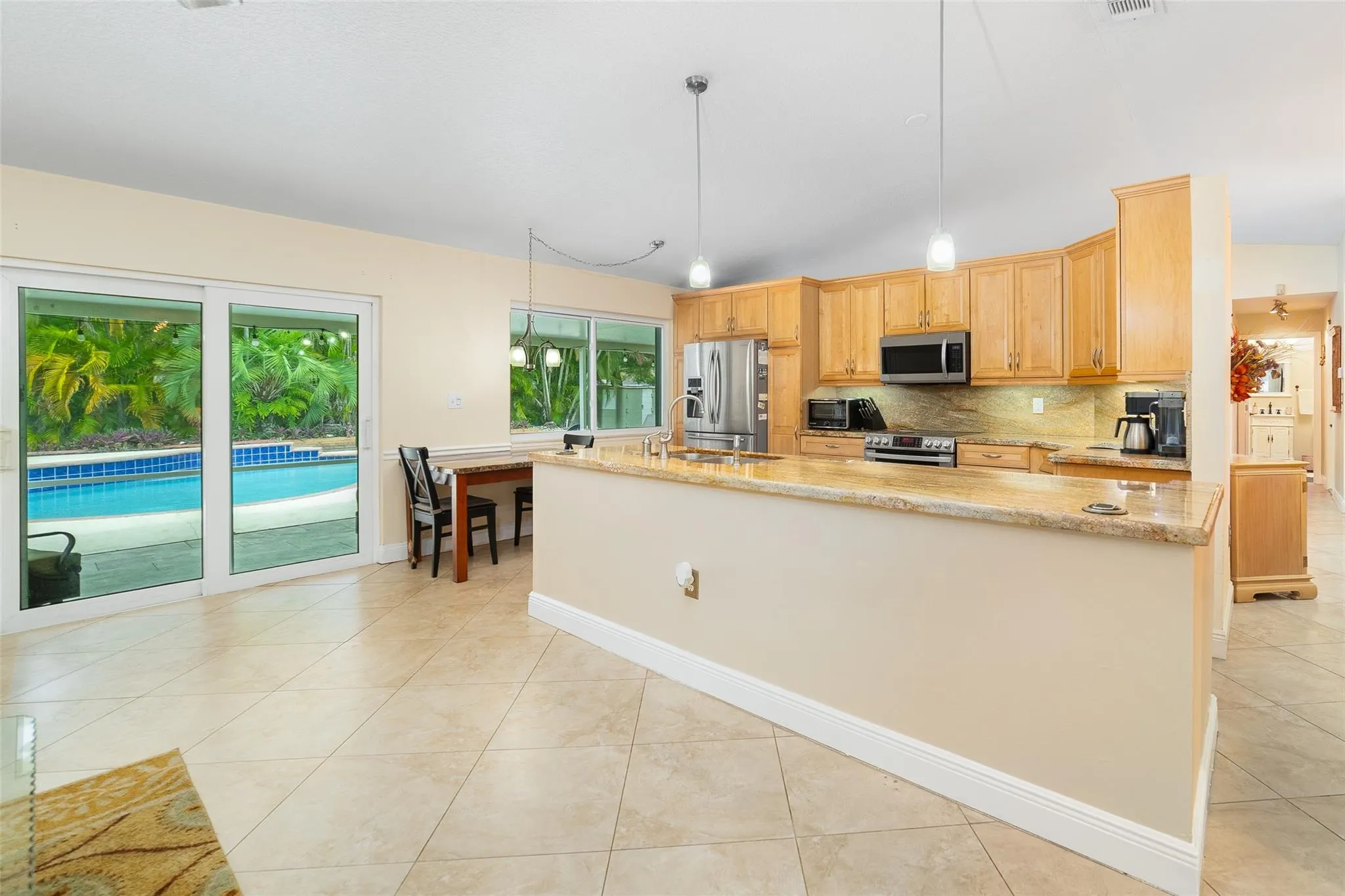 1211 White Stone Way