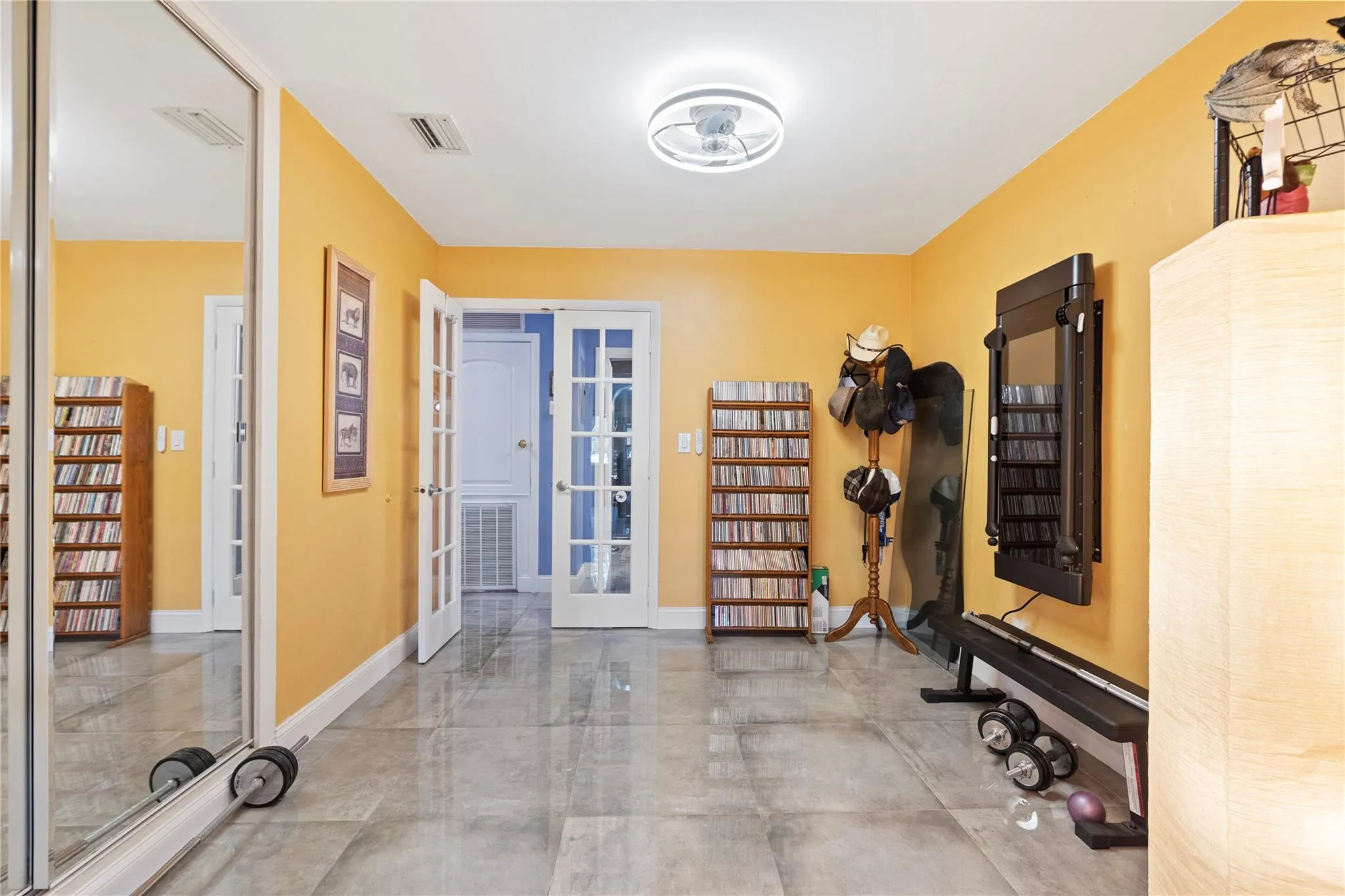 2501 NW 8th Ave