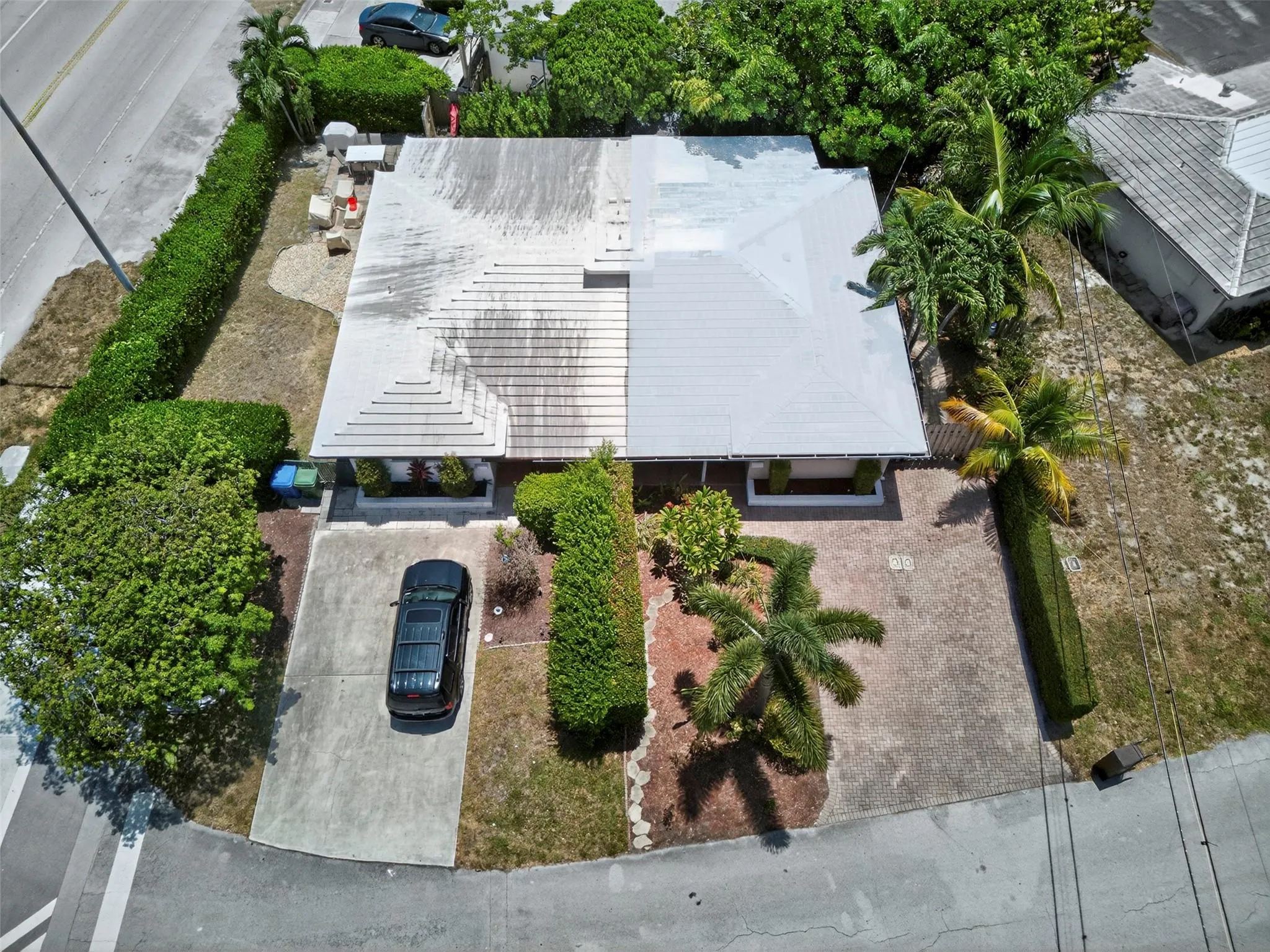 2115 NE 15th Ave