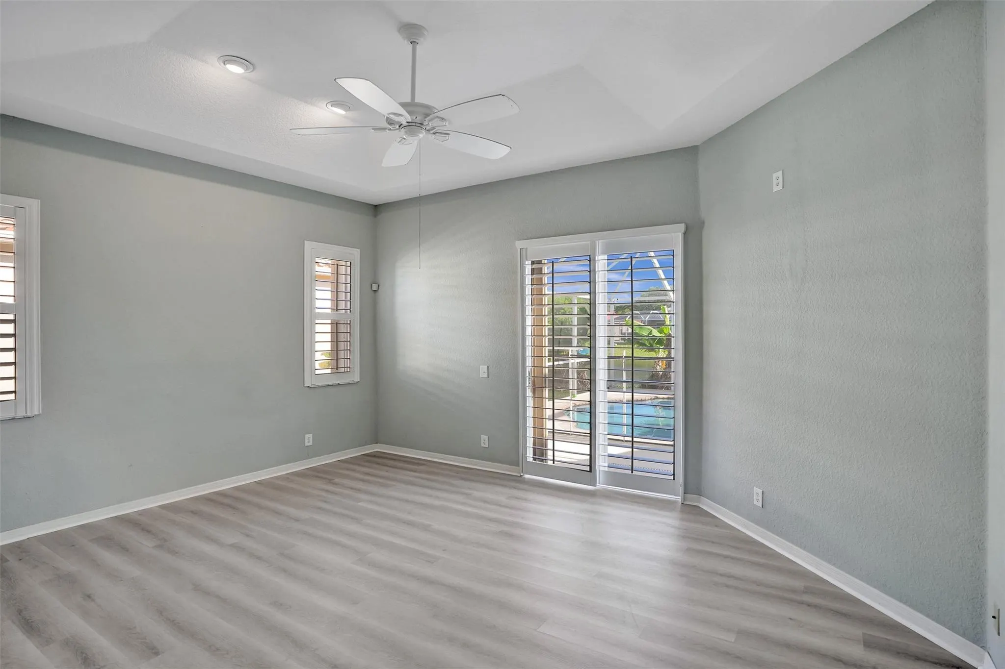 5977 NW 73rd Court
